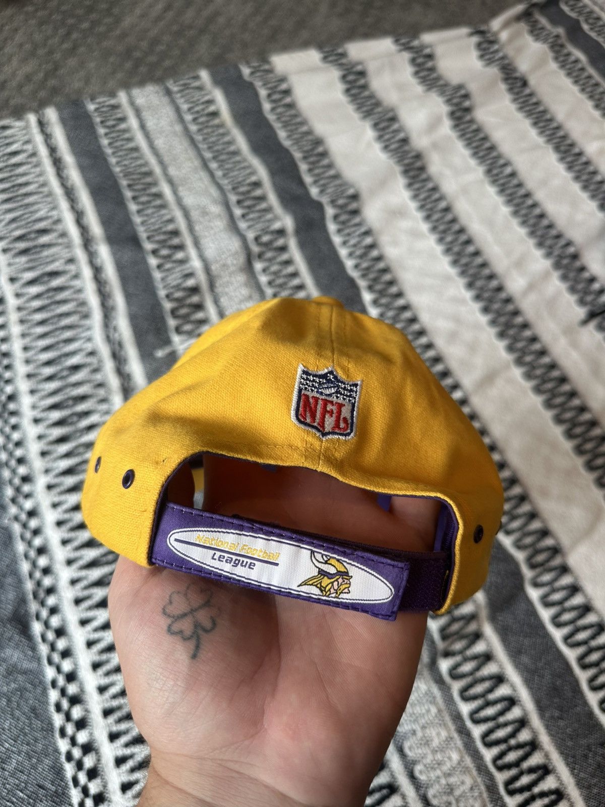 Reebok Minnesota Vikings NFL Pro Line Reebok Hat Purple Gold Size ONE SIZE - 3 Thumbnail