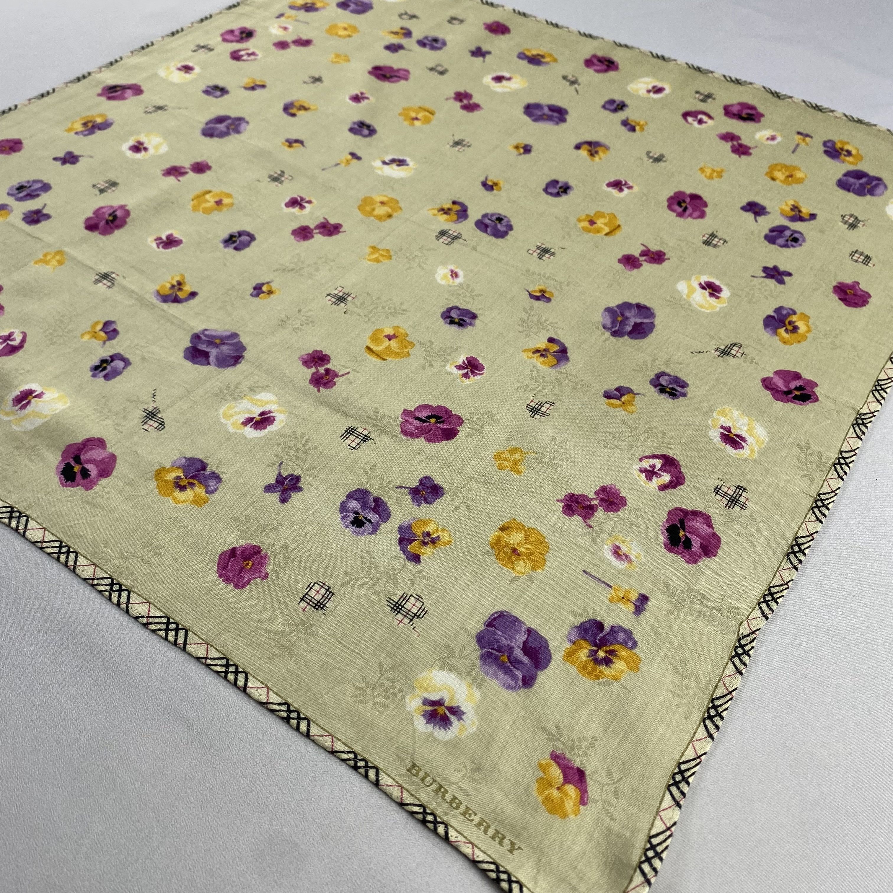 Burberry × Vintage Burberry Handkerchief / Neckerchief / Bandana-P1348 Size ONE SIZE - 2 Thumbnail