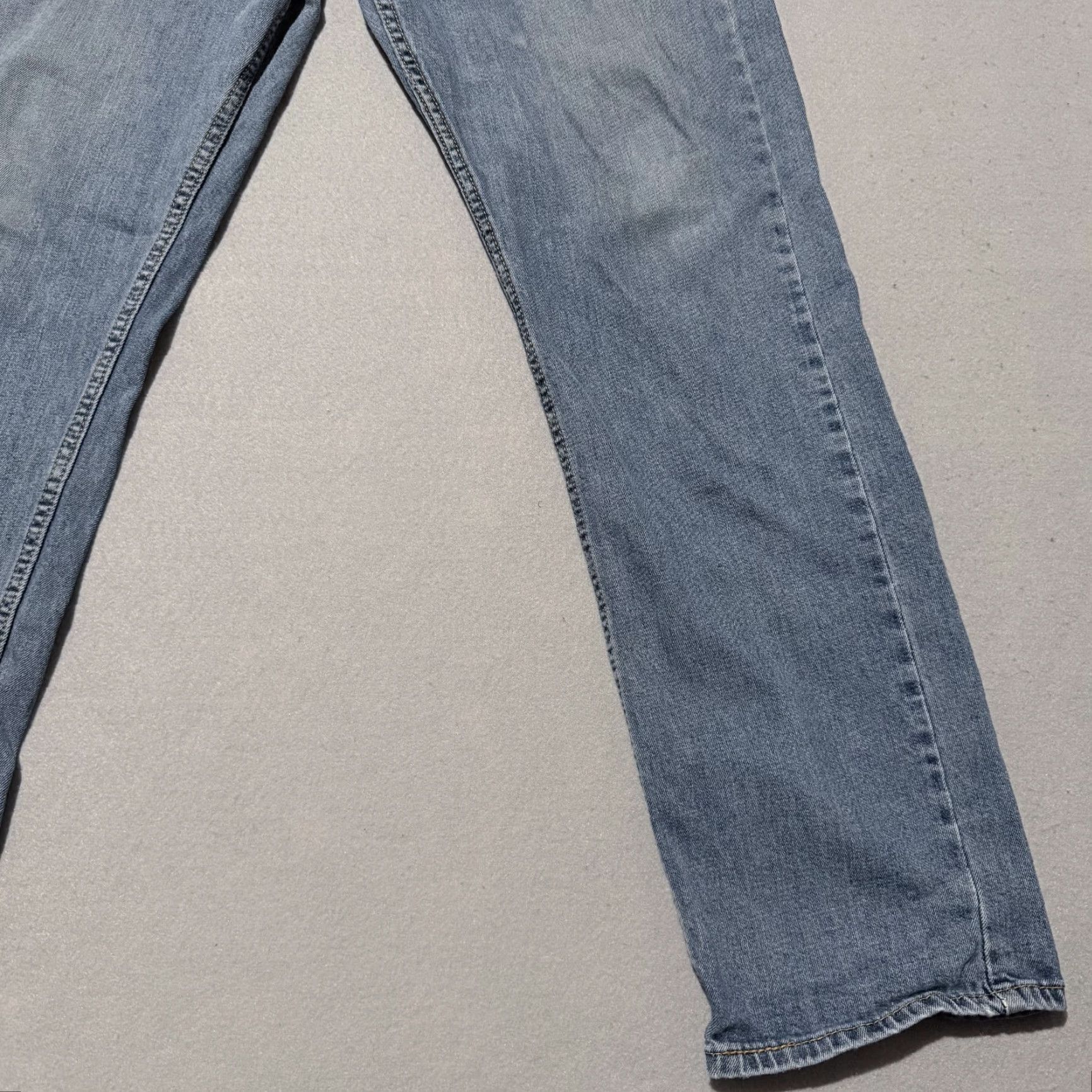 Levi's Levi's 505 Jeans Men Blue Denim Mid Rise Pockets Straight Leg Jeans 34x30 Size US 34 / EU 50 - 6 Thumbnail