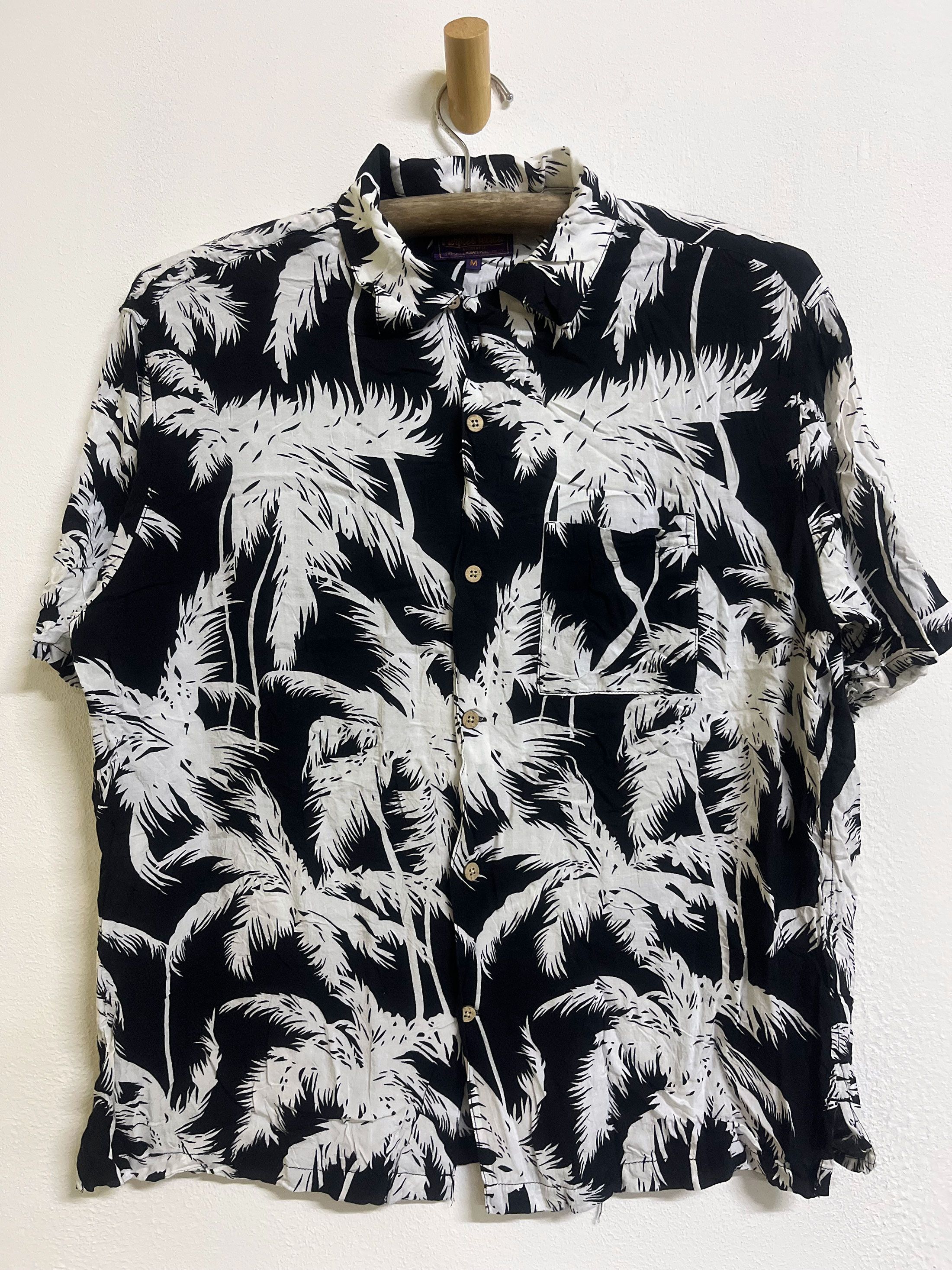 Japanese Brand Purple Yellow Short Sleeve Hawaii Hawaiian All Over Print Size US M / EU 48-50 / 2 - 1 Thumbnail