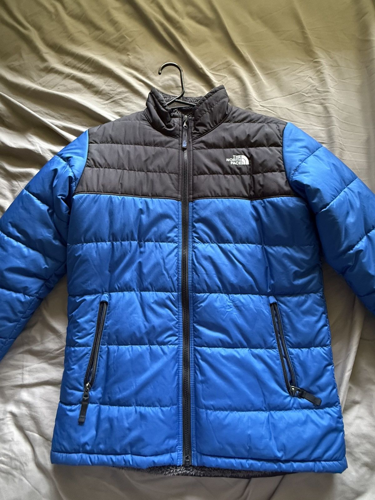 The North Face North Face Boys 18/20 XL Blue and Black Jacket Size US XL / EU 56 / 4 - 4 Thumbnail