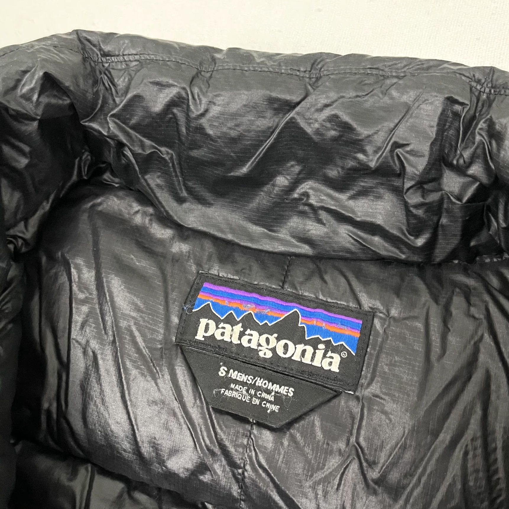 Patagonia Patagonia Jacket Men S Down Fitz Roy Black Puffer Quilted Coat Winter Bodywarmer Zip Mid-Length Size US S / EU 44-46 / 1 - 3 Thumbnail