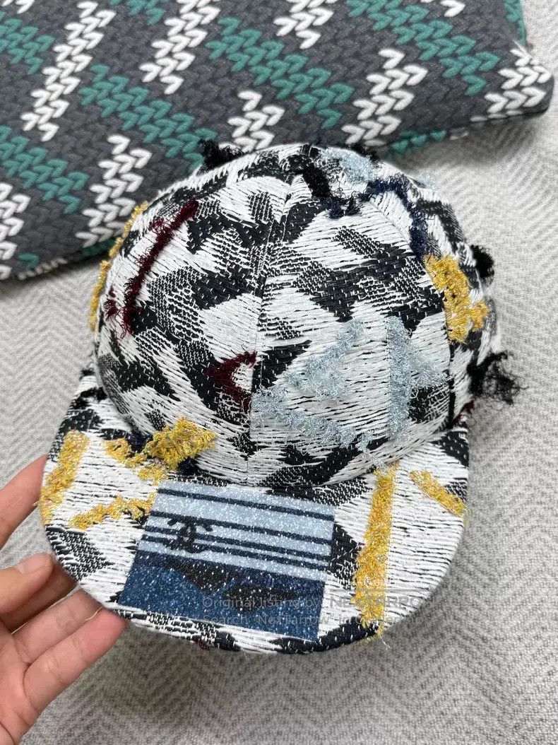Chanel Chanel Rhinestone sequin tweed baseball cap Size ONE SIZE - 1 Thumbnail