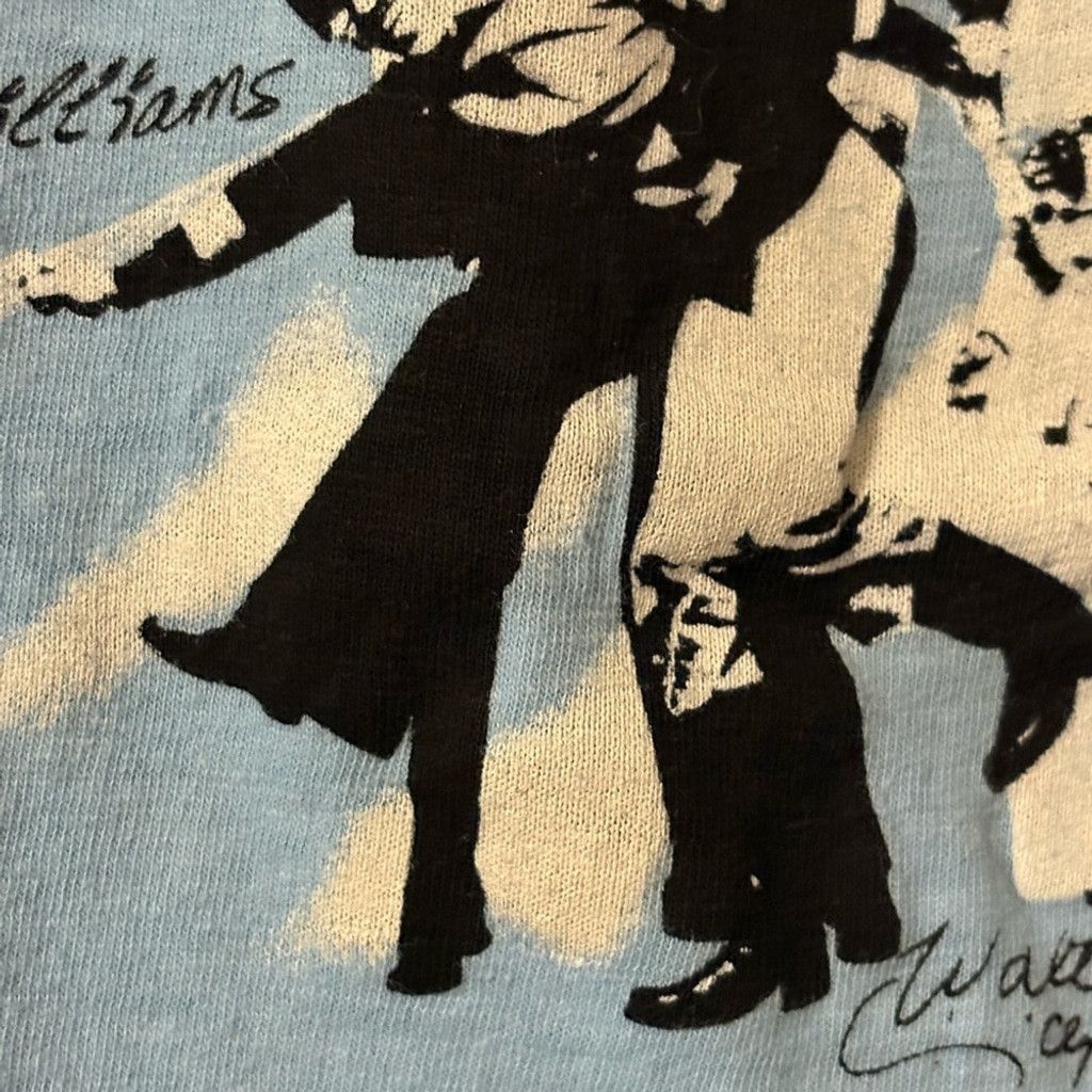 The Unbranded Brand Commodores 1978 Band Tee Lionel Clyde William T-Shirt Med Size US M / EU 48-50 / 2 - 7 Thumbnail