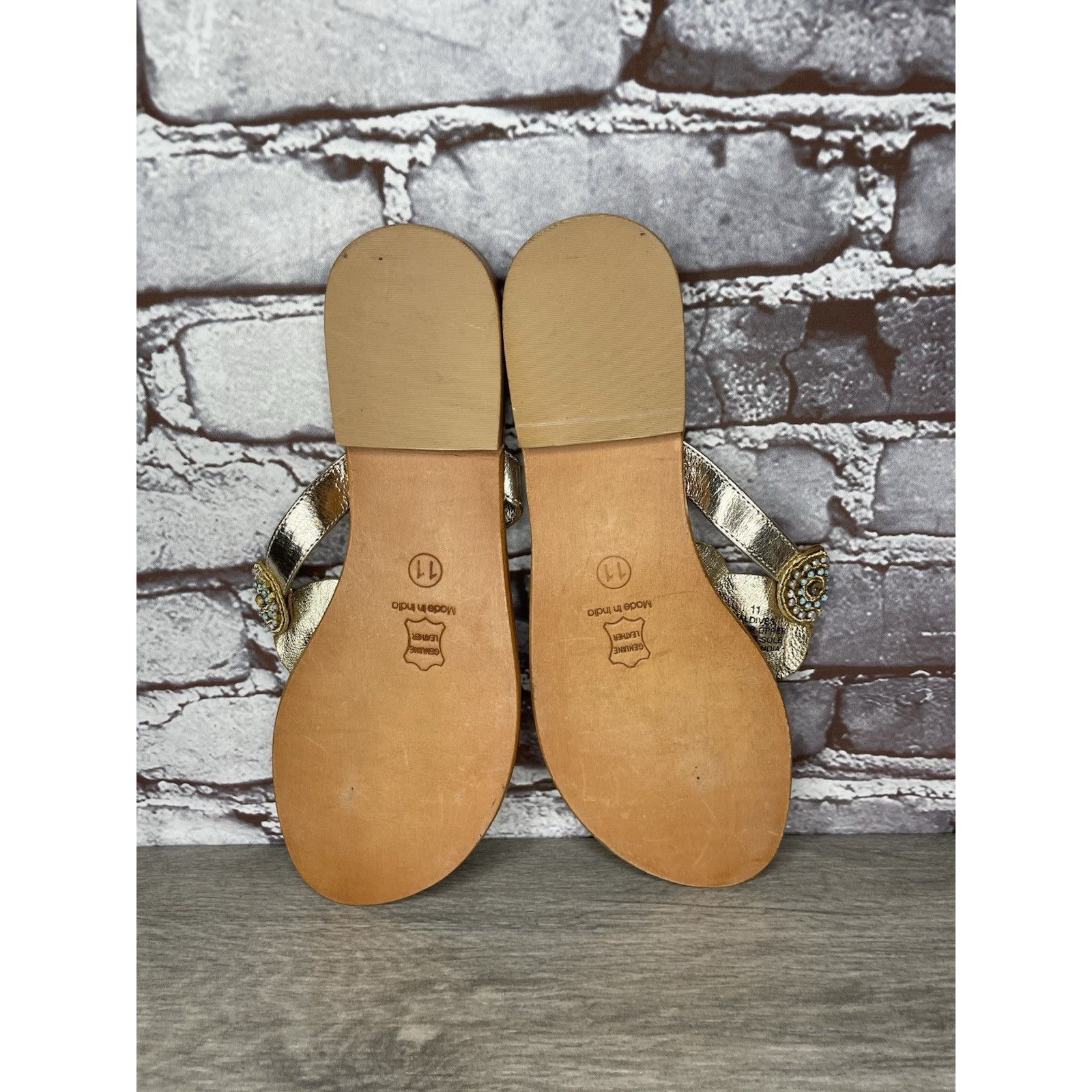 Matiere Studio Matisse Silver Leather Beaded Embellished Flat Thong Sandals Size US 11 / IT 41 - 8 Thumbnail