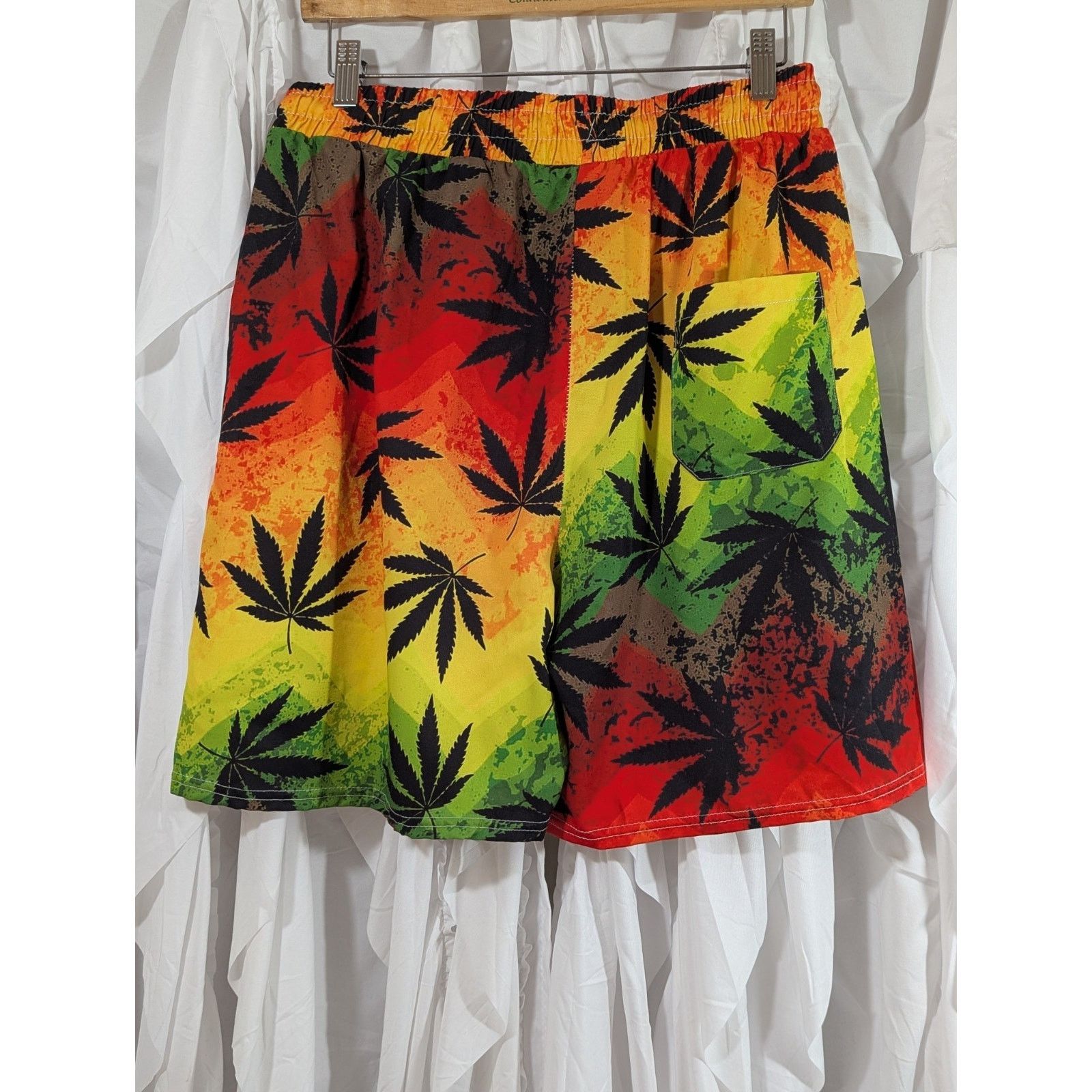 Other Vibrant Rasta Ombre Weed Leaf Shorts - Men's Small Size US 30 / EU 46 - 3 Thumbnail