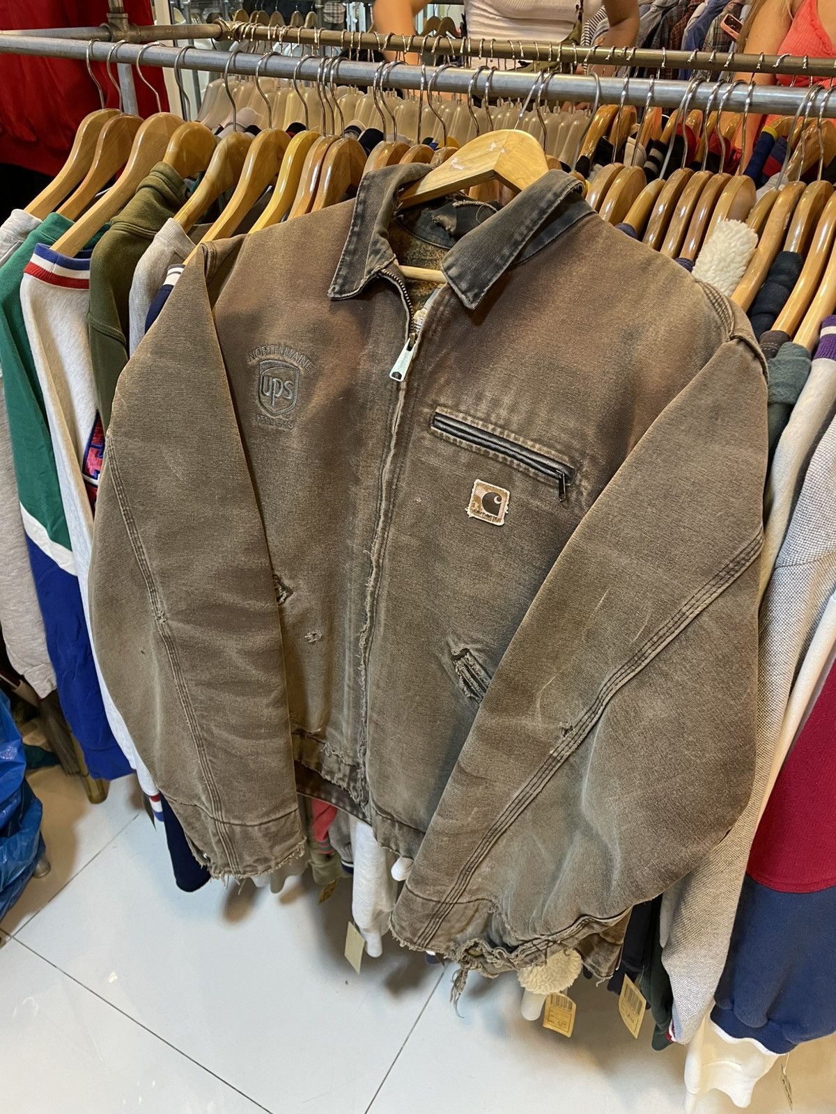 Carhartt Vintage Carhartt Detroit Jacket Dark Brown Size US L / EU 52-54 / 3 - 1 Thumbnail