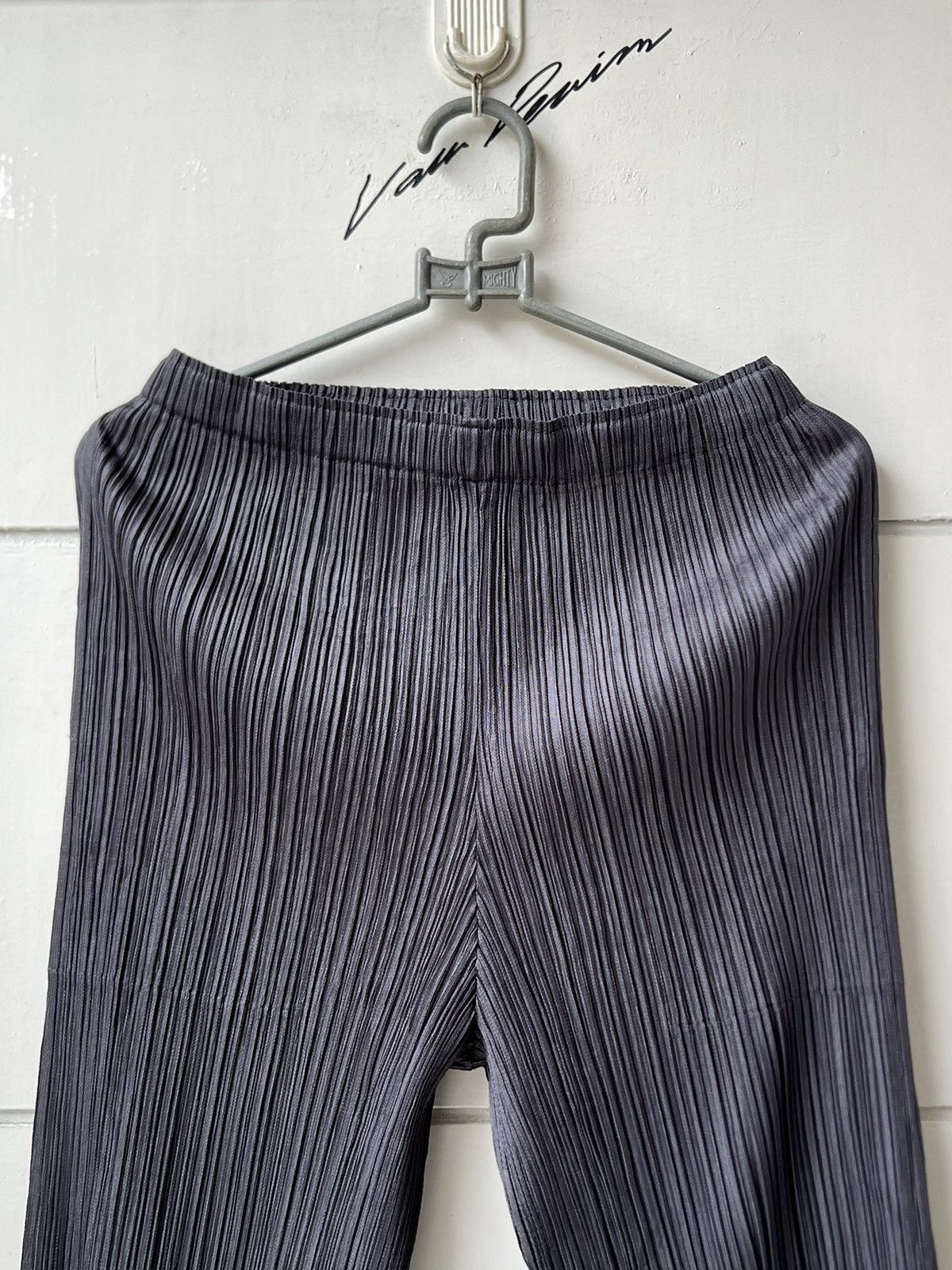 Issey Miyake Issey Miyake Pleats Please Grey Pants Size US 26 / EU 42 - 5 Thumbnail