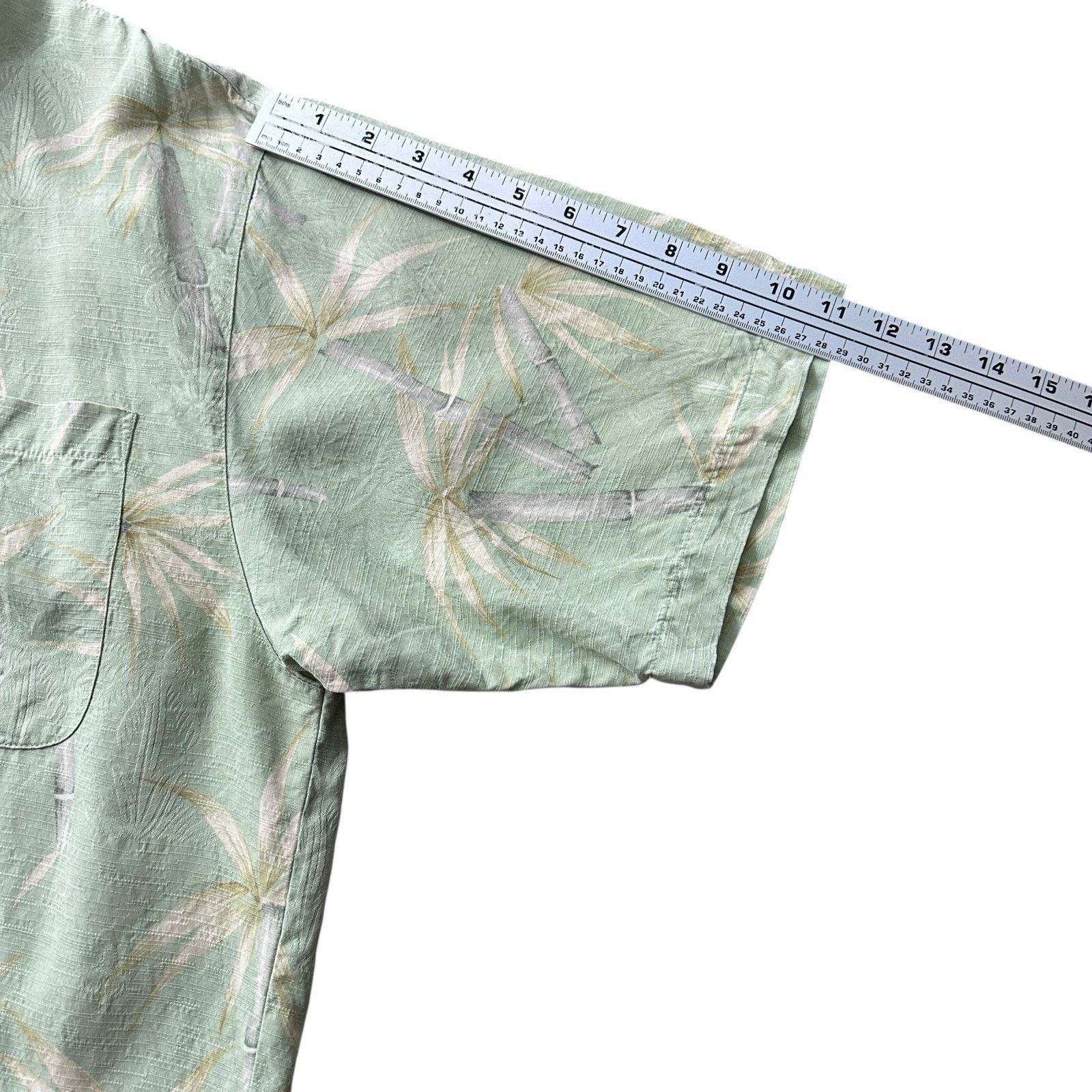 Tommy Bahama Tommy Bahama Hawaiian Shirt Mens L Green Palm Tree Button-Up Size US L / EU 52-54 / 3 - 8 Thumbnail