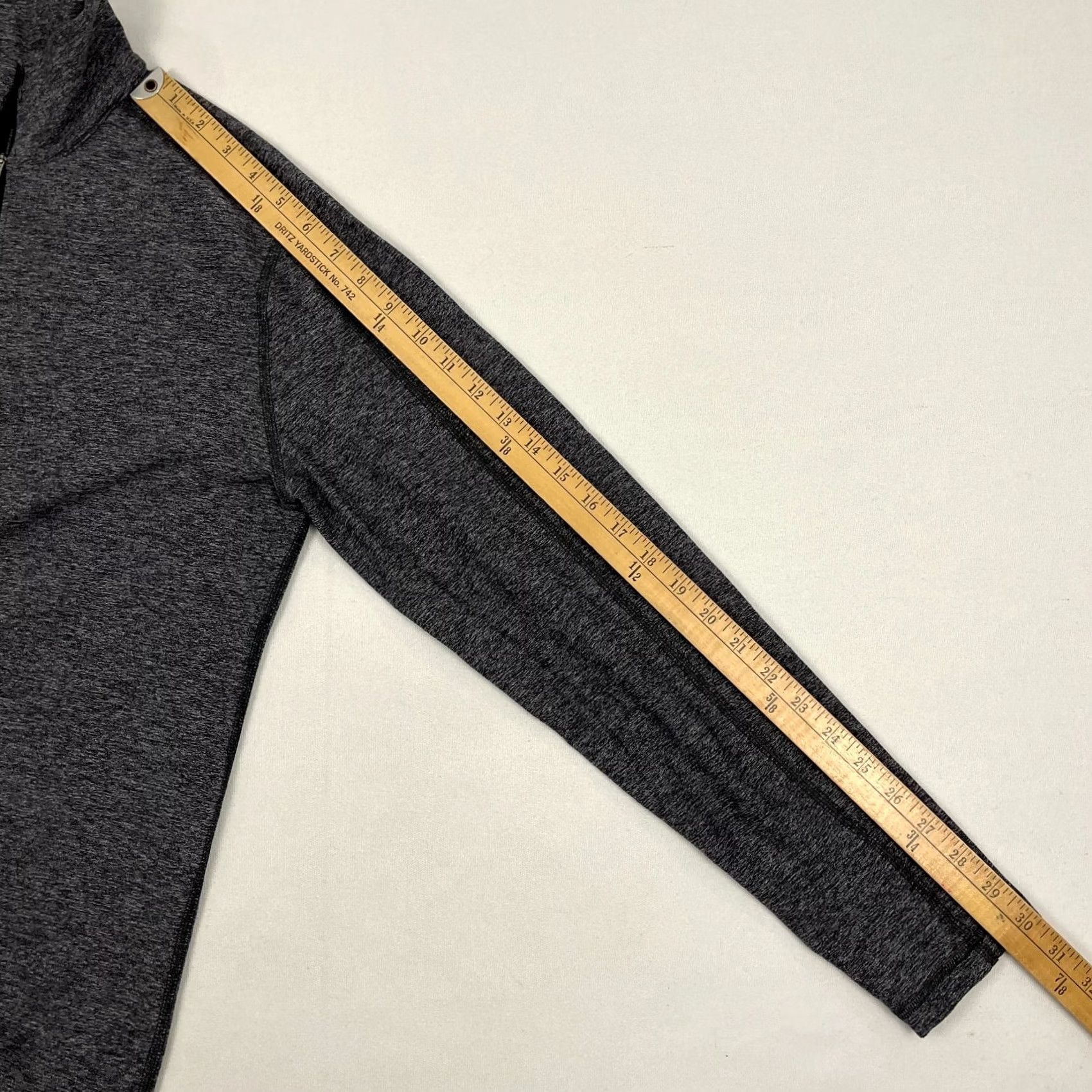 Lululemon Lululemon Pullover Mens S Heather Gray Active Performance Quarter Zip Golf Prep Shirt Size US S / EU 44-46 / 1 - 6 Thumbnail