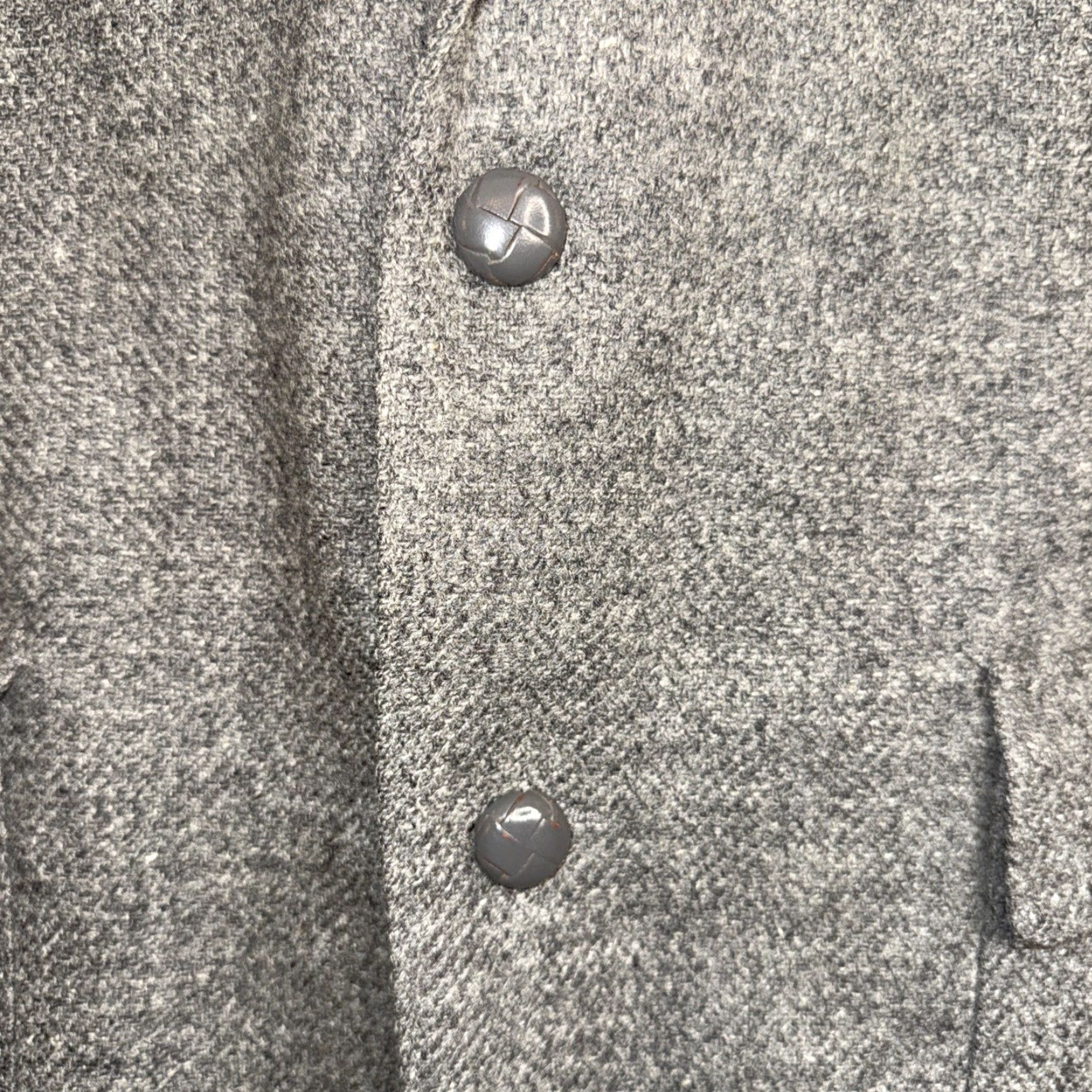 Farah Vtg Farah WFF Blazer Men 44R Gray Herringbone 100% Wool Tweed 2 Button Notch Lapel Single-Breasted Vintage Classic Modern Size 44R - 2 Thumbnail