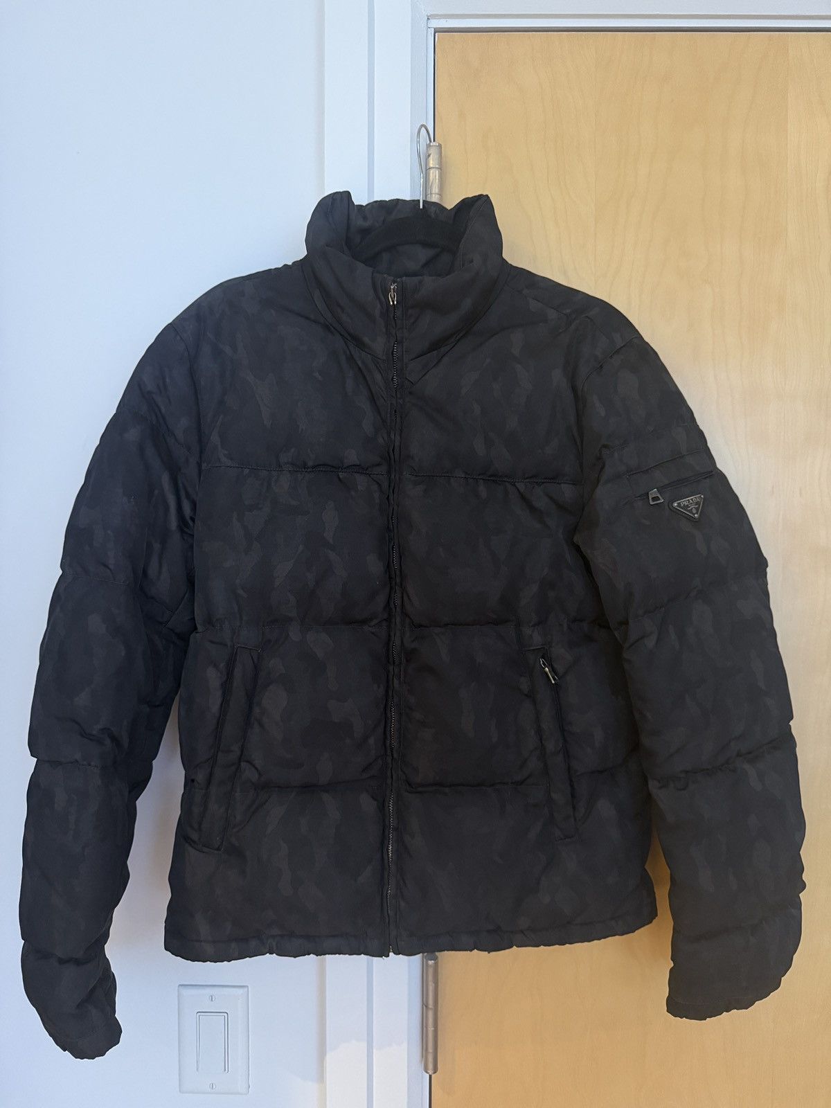 Prada Prada Camo Camouflage Puffer Down Jacket 46 Size US S / EU 44-46 / 1 - 2 Thumbnail
