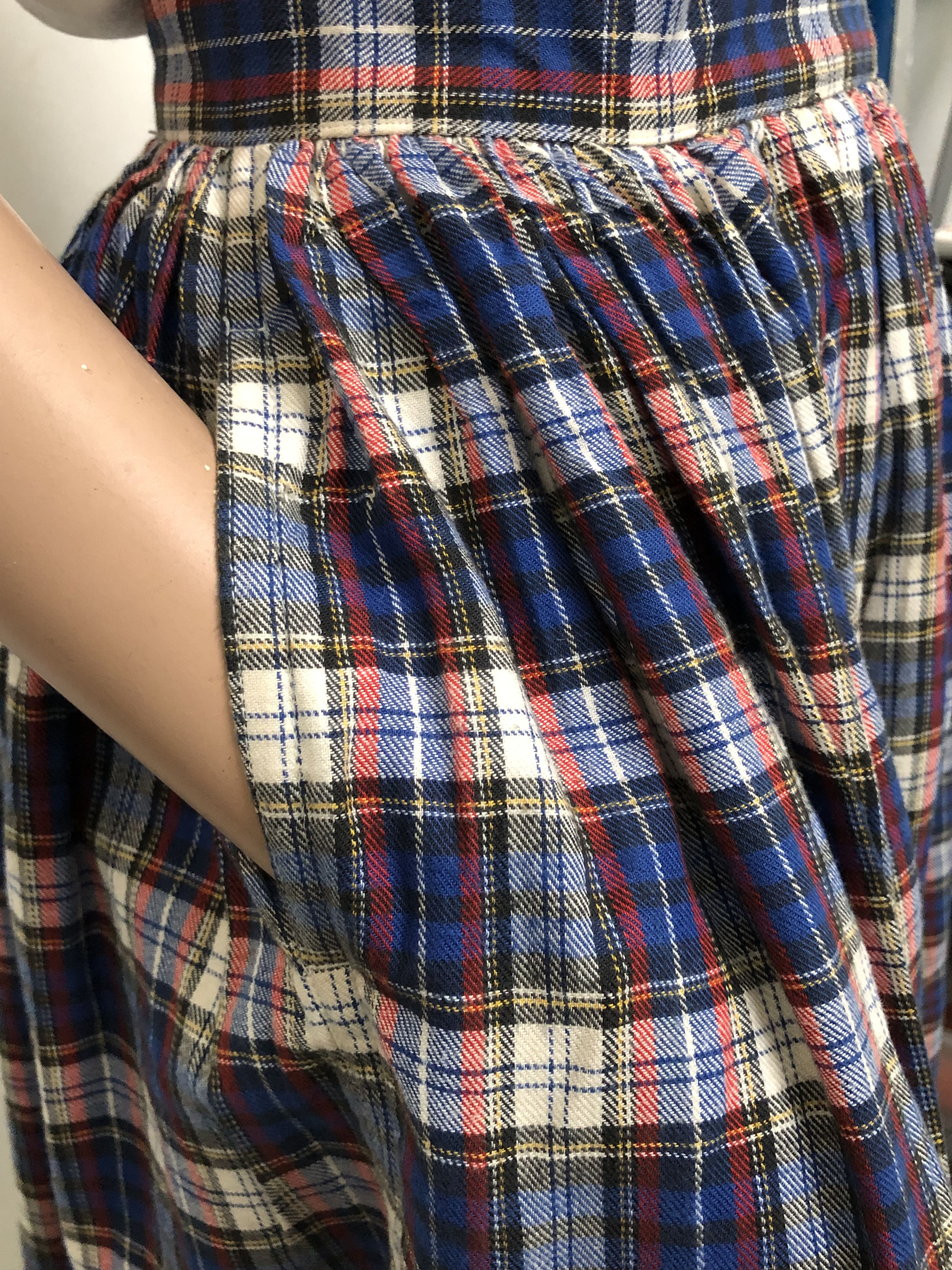 Designer × Issey Miyake × Vintage Vintage Designer Issey Miyake Pleated Skirts Size 26" / US 2 / IT 38 - 17 Thumbnail