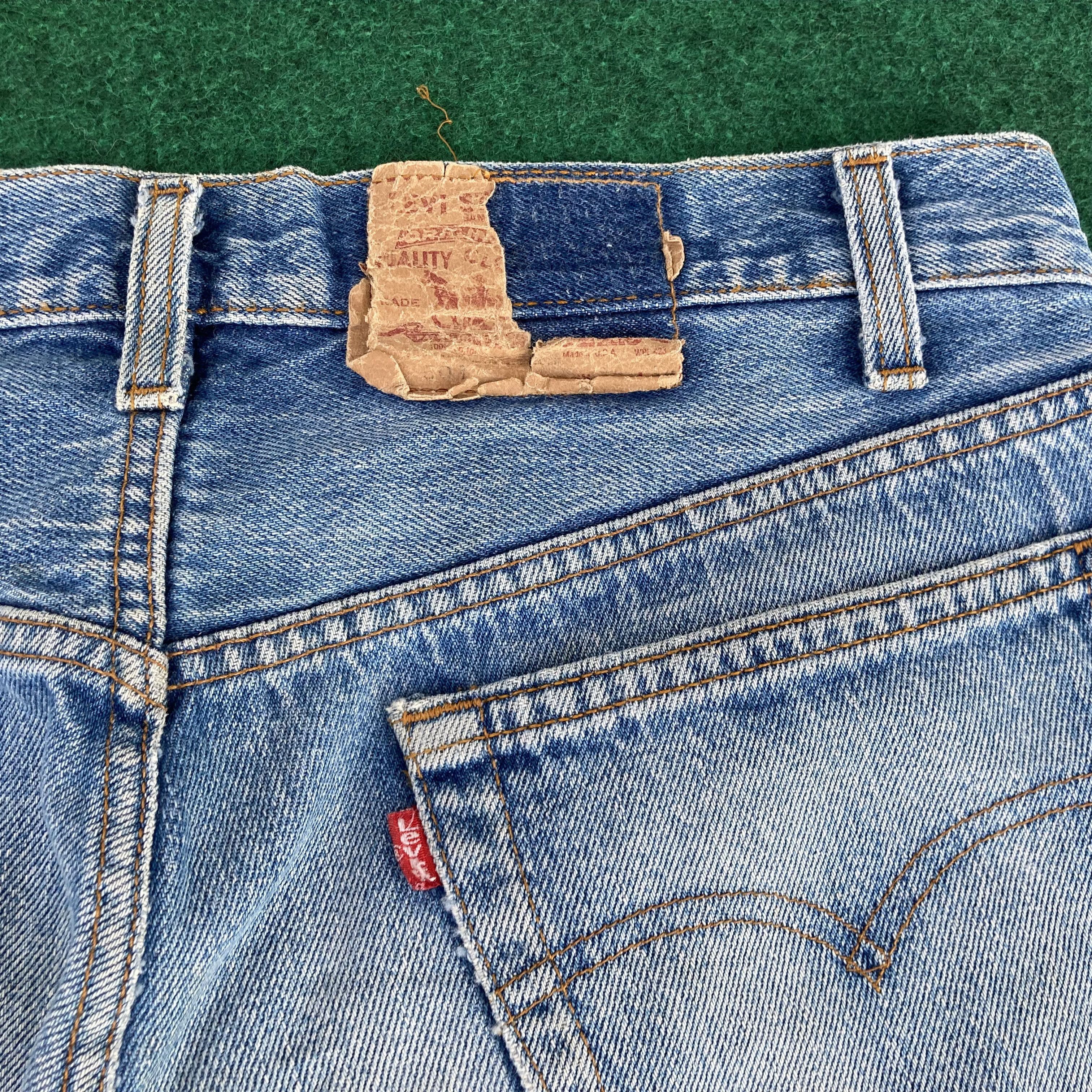 Levi's × Vintage Vtg Levis 501 Short Distressed Faded Ripped Grunge Jeans Size US 31 - 7 Thumbnail