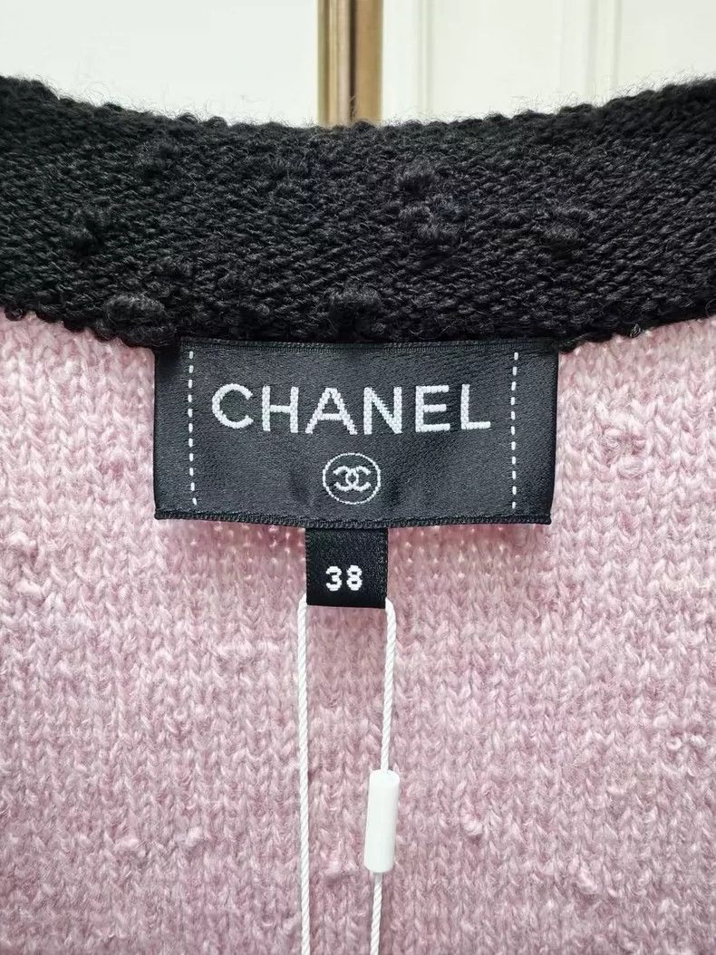 Chanel Chanel 24 Autumn and Winter Pink and Black Knitted Vest Size XS / US 0-2 / IT 36-38 - 5 Thumbnail