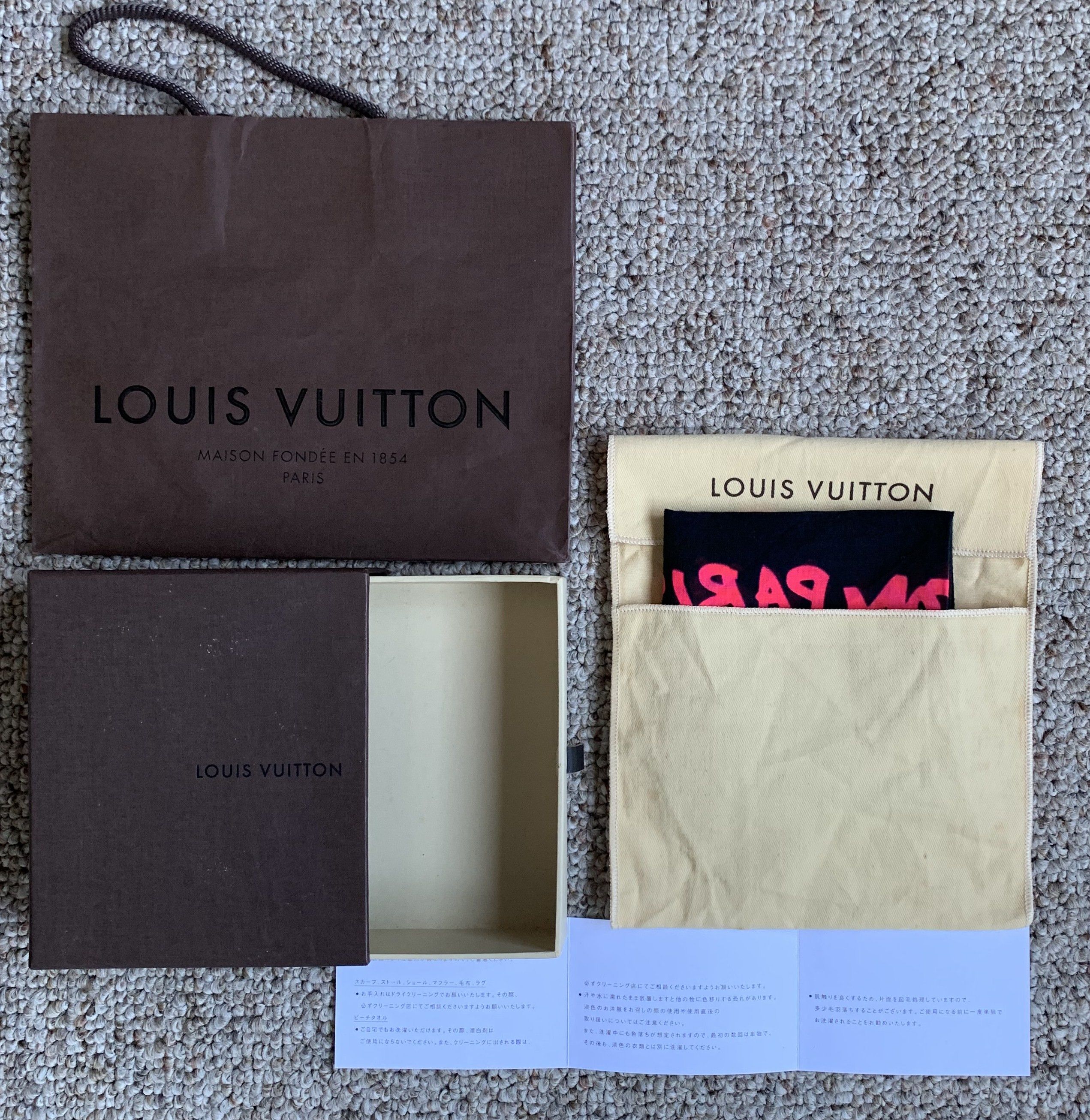 Louis Vuitton × Stephen Sprouse S/S 2001 Louis Vuitton x Stephen Sprouse Graffiti Scarf Size ONE SIZE - 5 Thumbnail