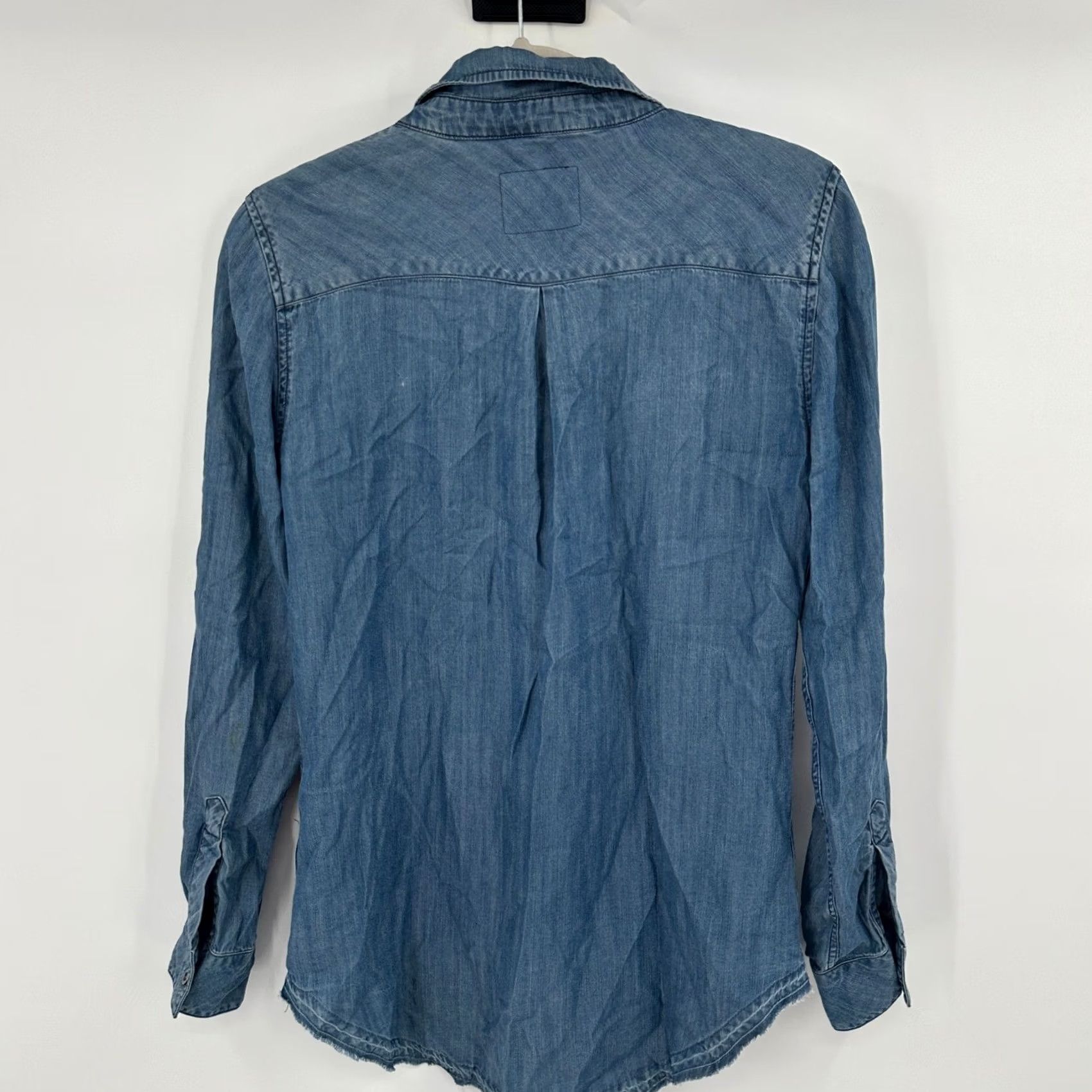 Rails Rails Kellen Dark Vintage Blue Tencel Button Down Shirt Womens XS INT624-076 Size XS / US 0-2 / IT 36-38 - 6 Thumbnail