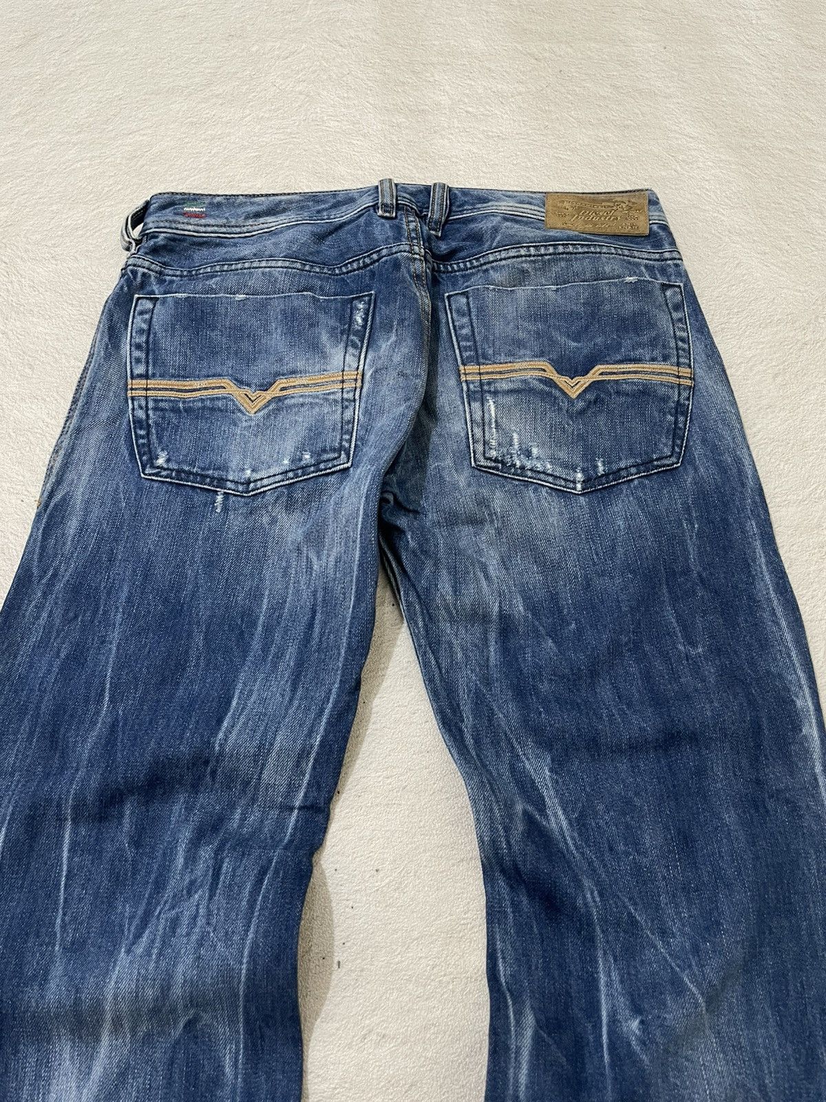 Diesel Diesel Zatiny Vintage Denim Rare Faded Button Fly Y2K Japan Size US 32 / EU 48 - 10 Thumbnail