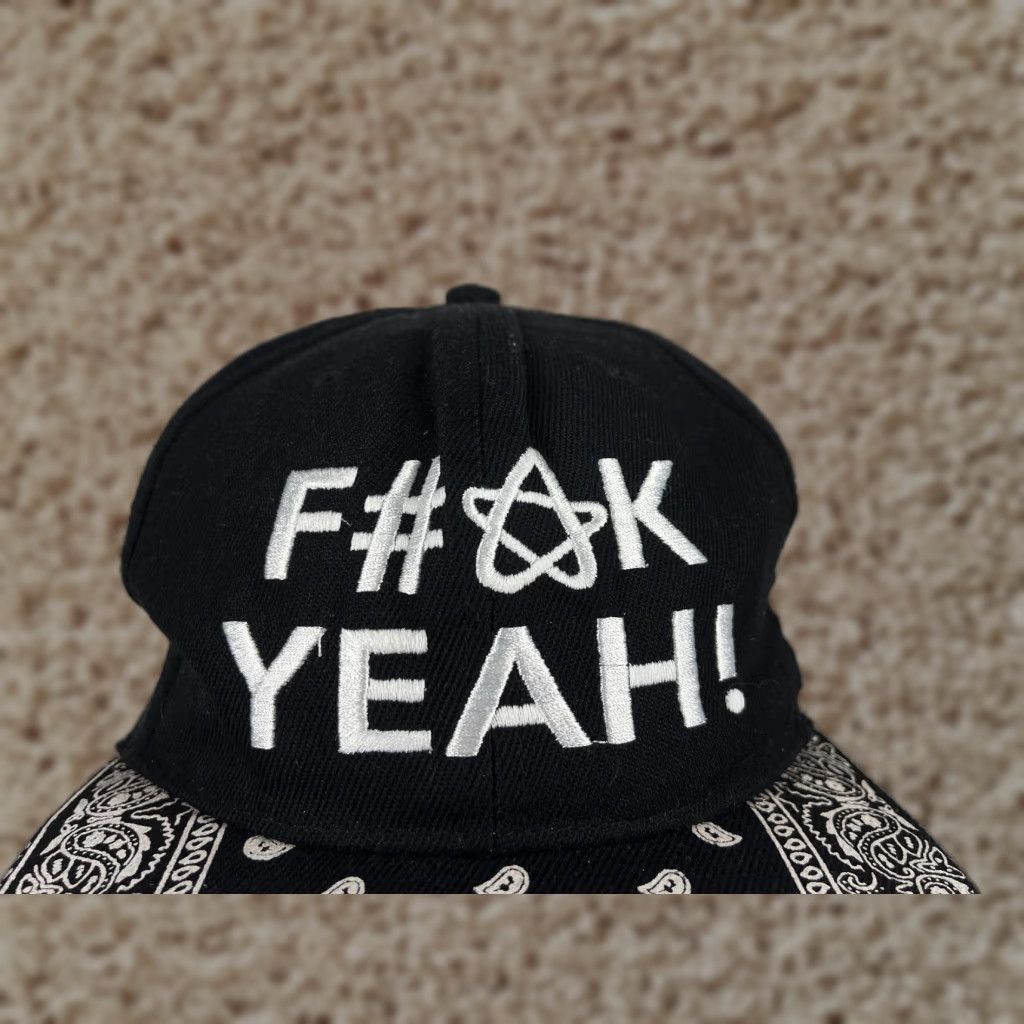 Vintage Unbranded Hat Cap Snap Back Adult One Size Black Embroidered Paisley Polyester Size ONE SIZE - 1 Thumbnail