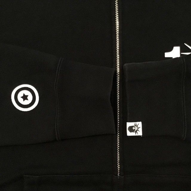 Bape × Wiz Khalifa Wiz Khalifa × BAPE camo NYC Shark full zip hoodie APE Size US M / EU 48-50 / 2 - 8 Thumbnail