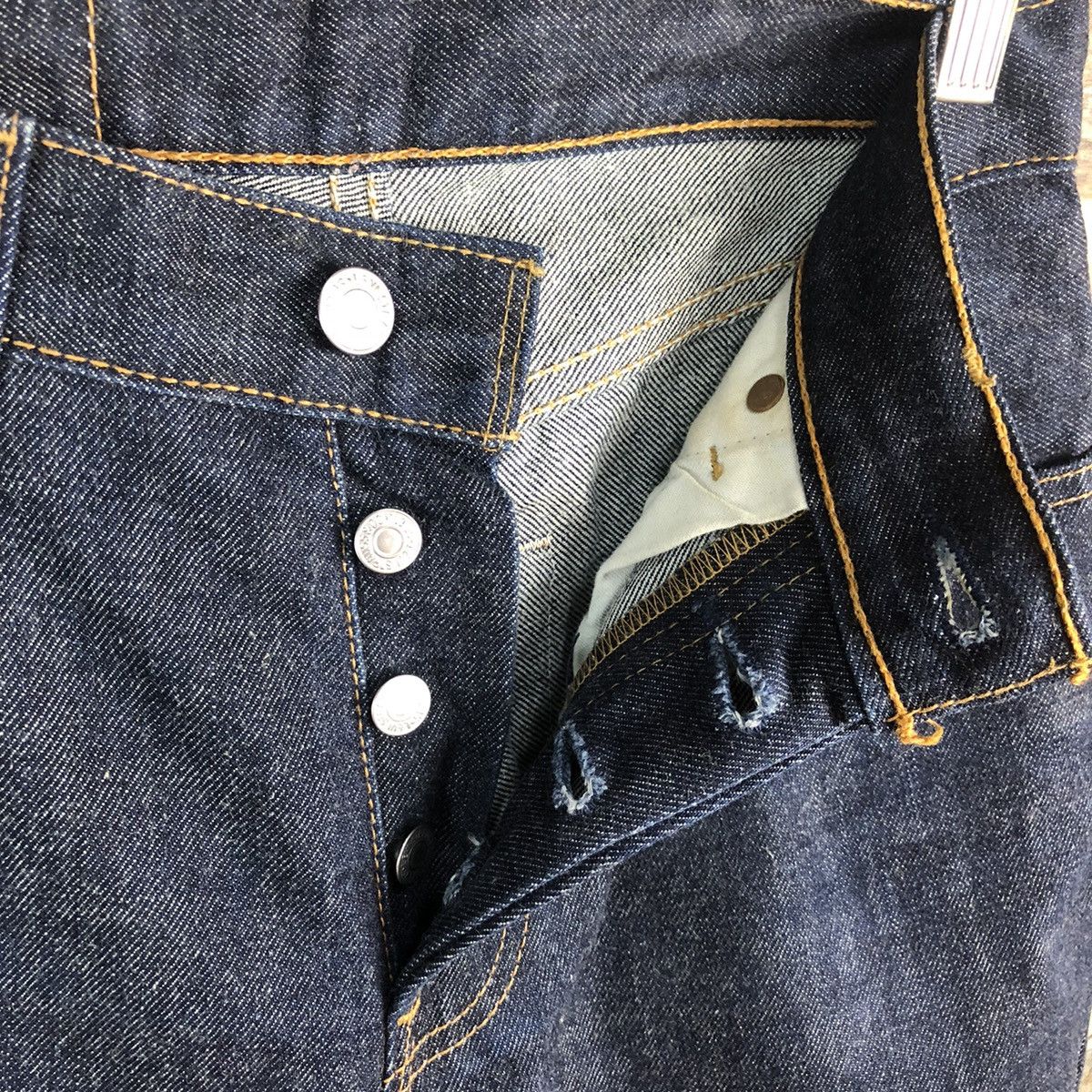 Levi's Levis 558 Blue Distressed Denim Pants #A2622 Size US 26 / EU 42 - 11 Thumbnail