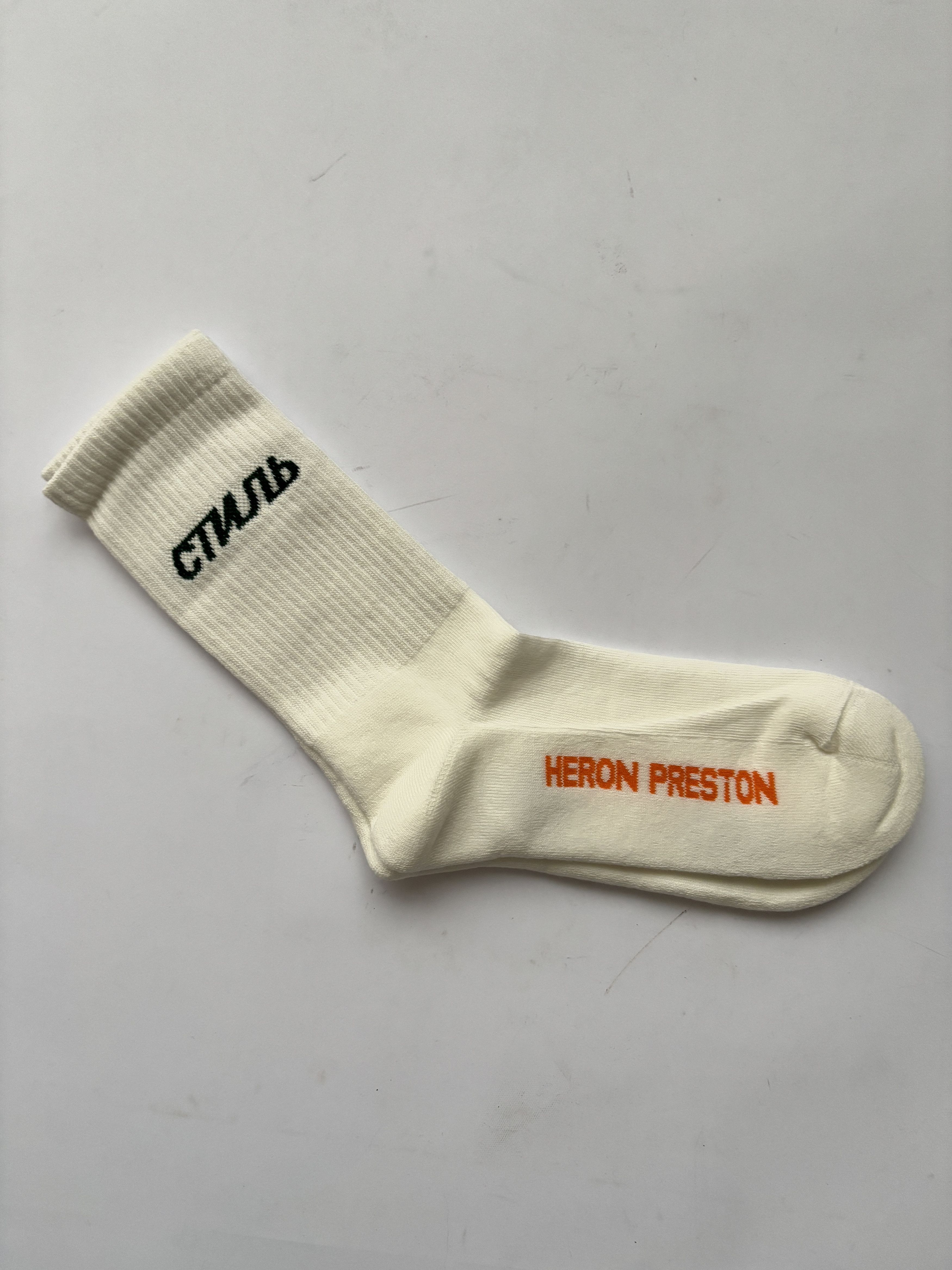 Heron Preston ⚡️QUICK SALE⚡️Bundle Pack 4 Heron Preston White CTNMB Socks Size ONE SIZE - 5 Thumbnail