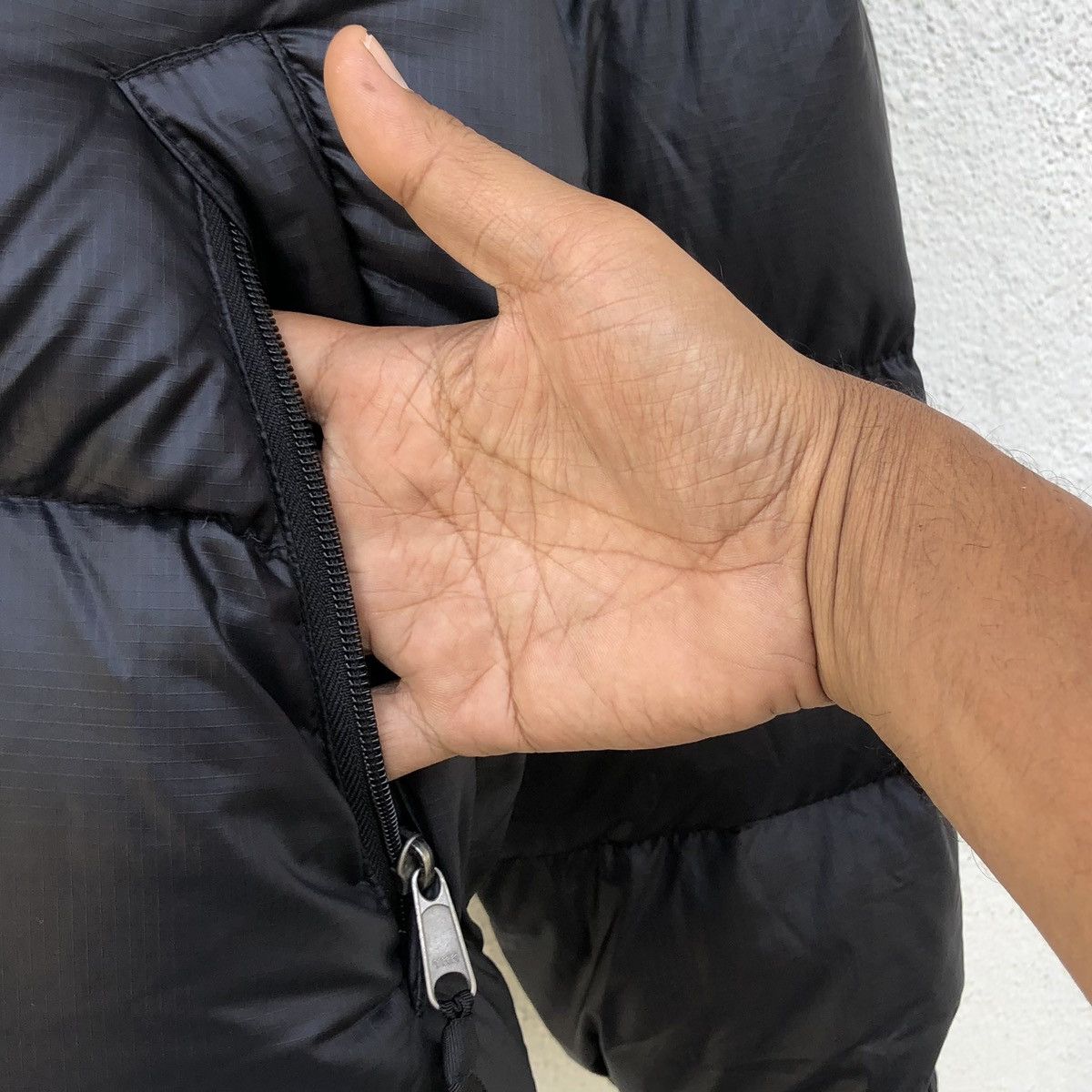 The North Face Vintage The North Face Goose Down Puffer Jacket Black Size US L / EU 52-54 / 3 - 8 Thumbnail