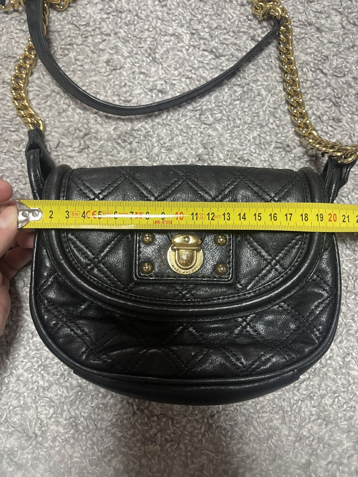 Marc Jacobs Marc Jacobs vintage black leather quitled gold small bag Size ONE SIZE - 20 Thumbnail