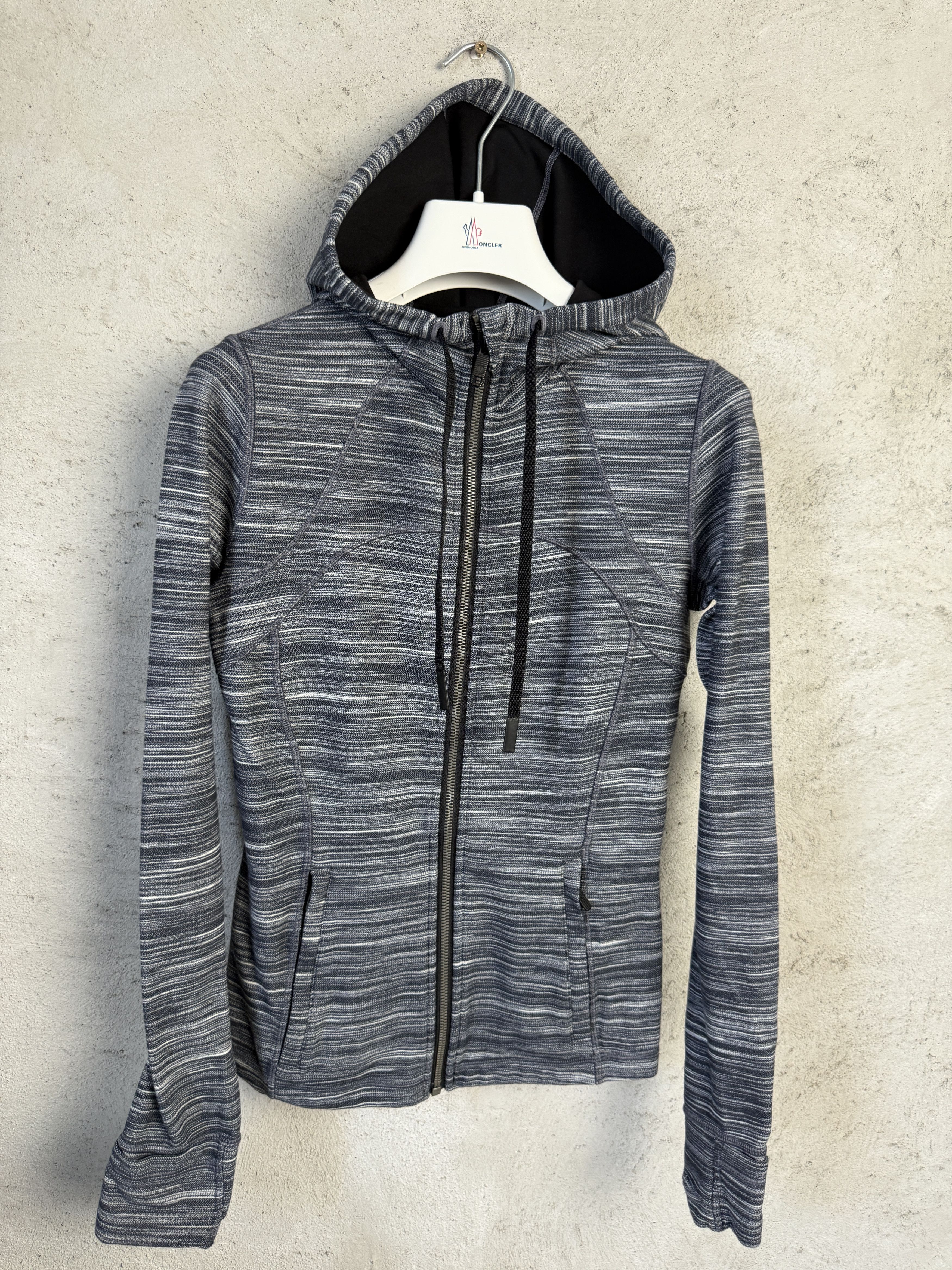 Lululemon Lululemon Define Jacket Hooded zip-up sweatshirt pilates Size M / US 6-8 / IT 42-44 - 1 Thumbnail