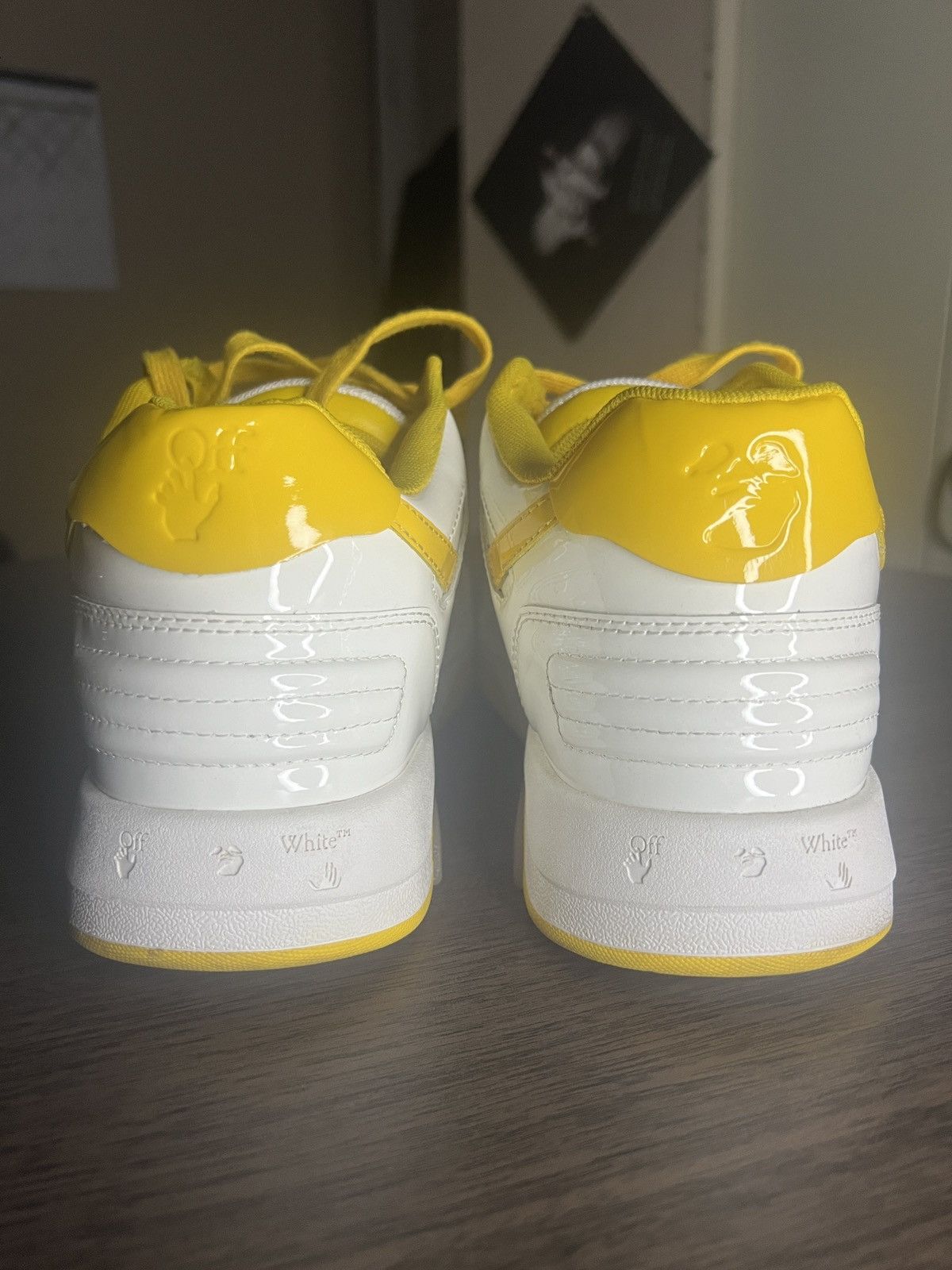 Off-White [OFF- WHITE] Out of Office Leather Low-Top Sneakers Size US 8.5 / EU 41-42 - 3 Thumbnail