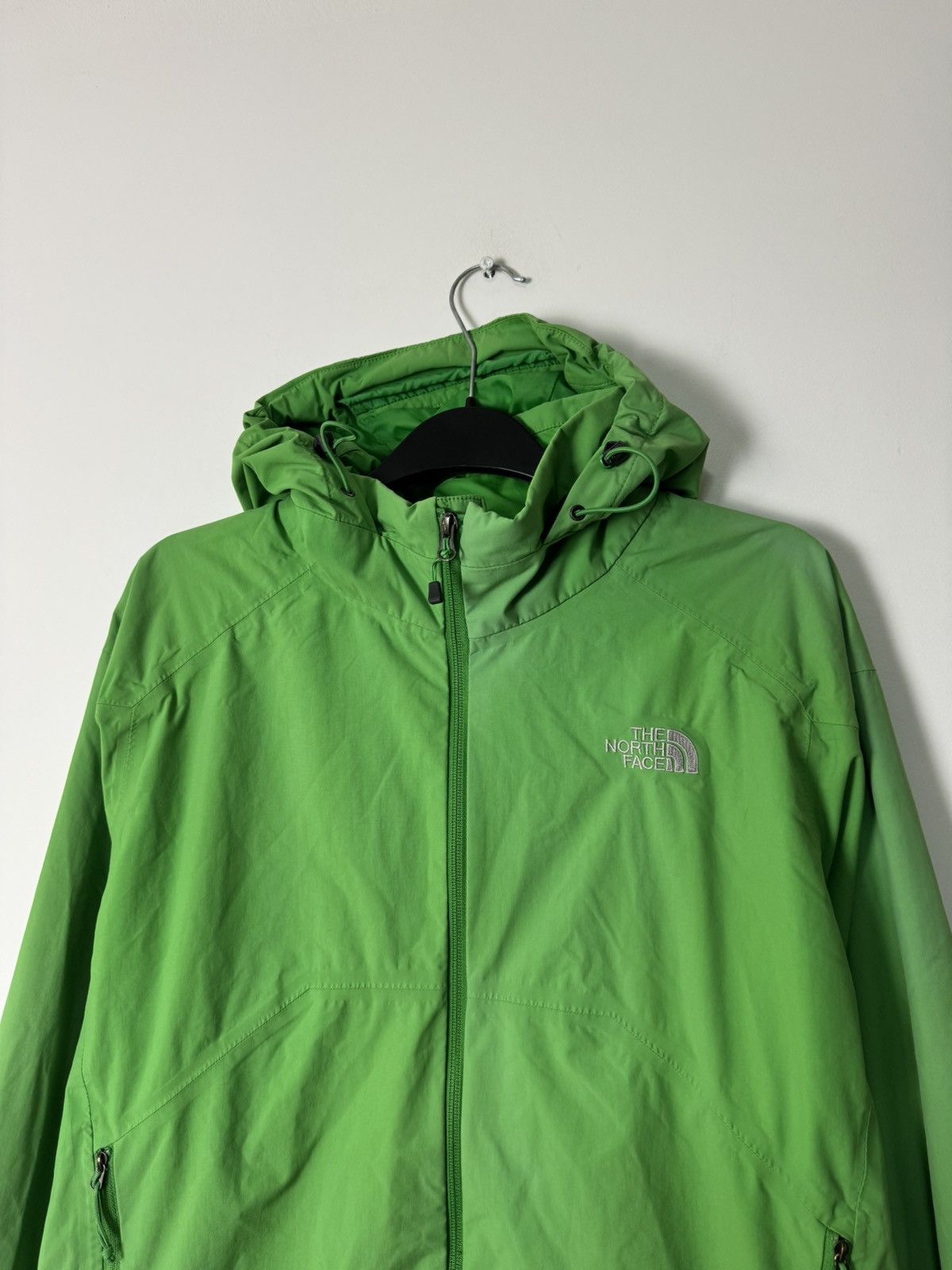 The North Face The North Face green windbreaker jacket outdoor gorpcore Size US L / EU 52-54 / 3 - 2 Thumbnail