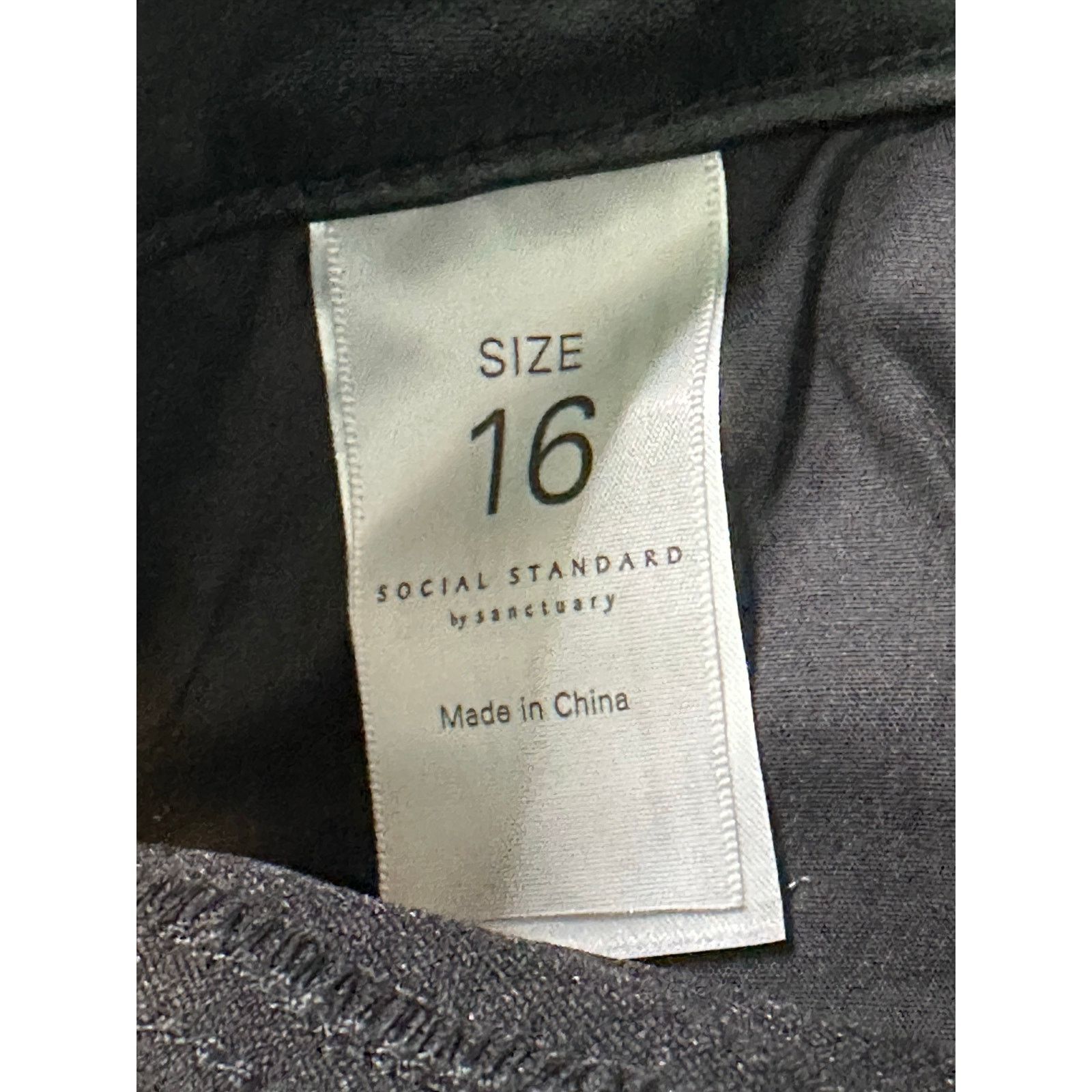 Sanctuary Sanctuary Social Standard Coated Ankle Skinny Jeans size 16 Size 38" / US 16 / IT 52 - 8 Thumbnail