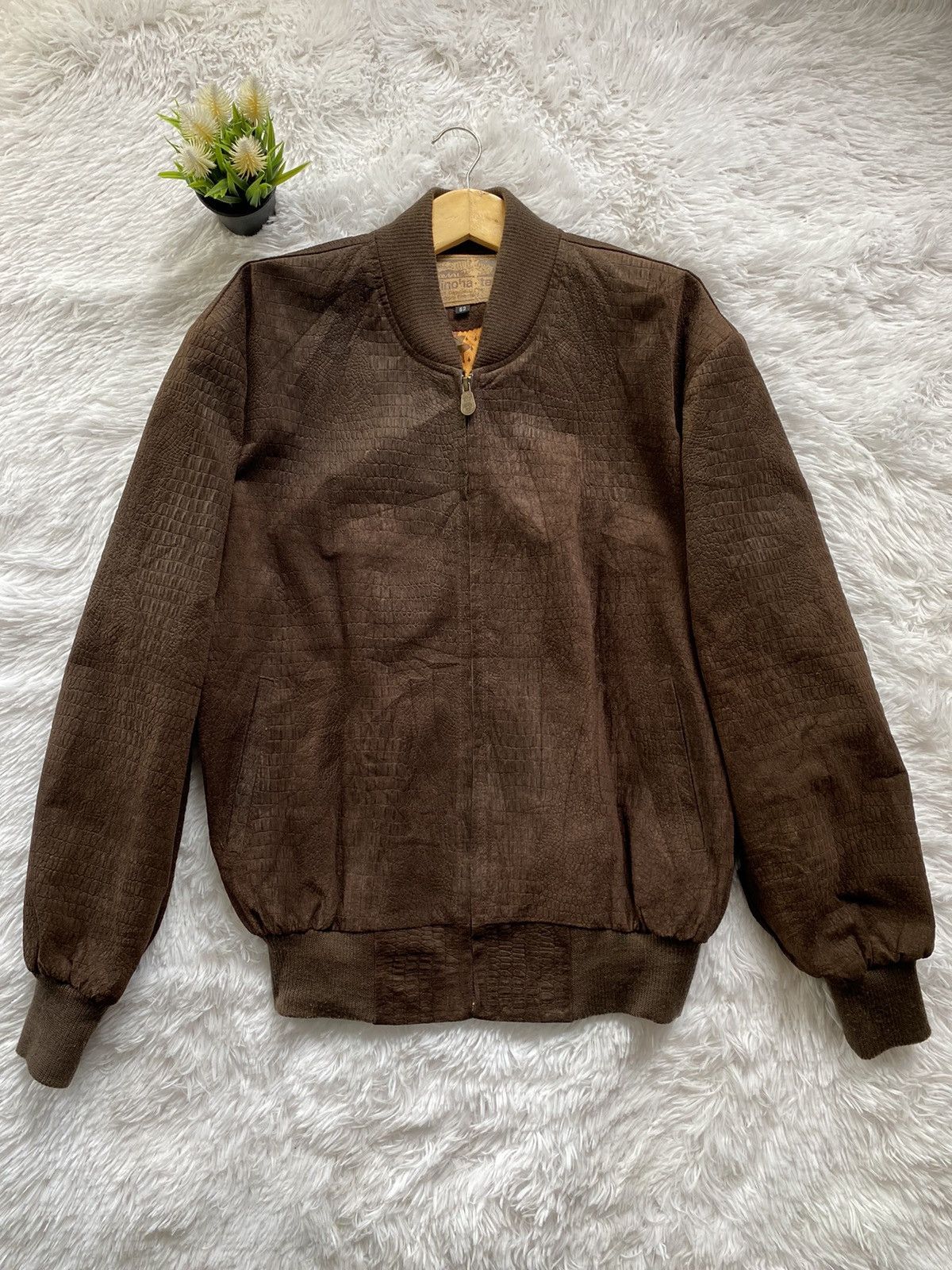 Vintage Vintage Winohaster Soft Genuine leather Croco Embossed Size US L / EU 52-54 / 3 - 1 Thumbnail