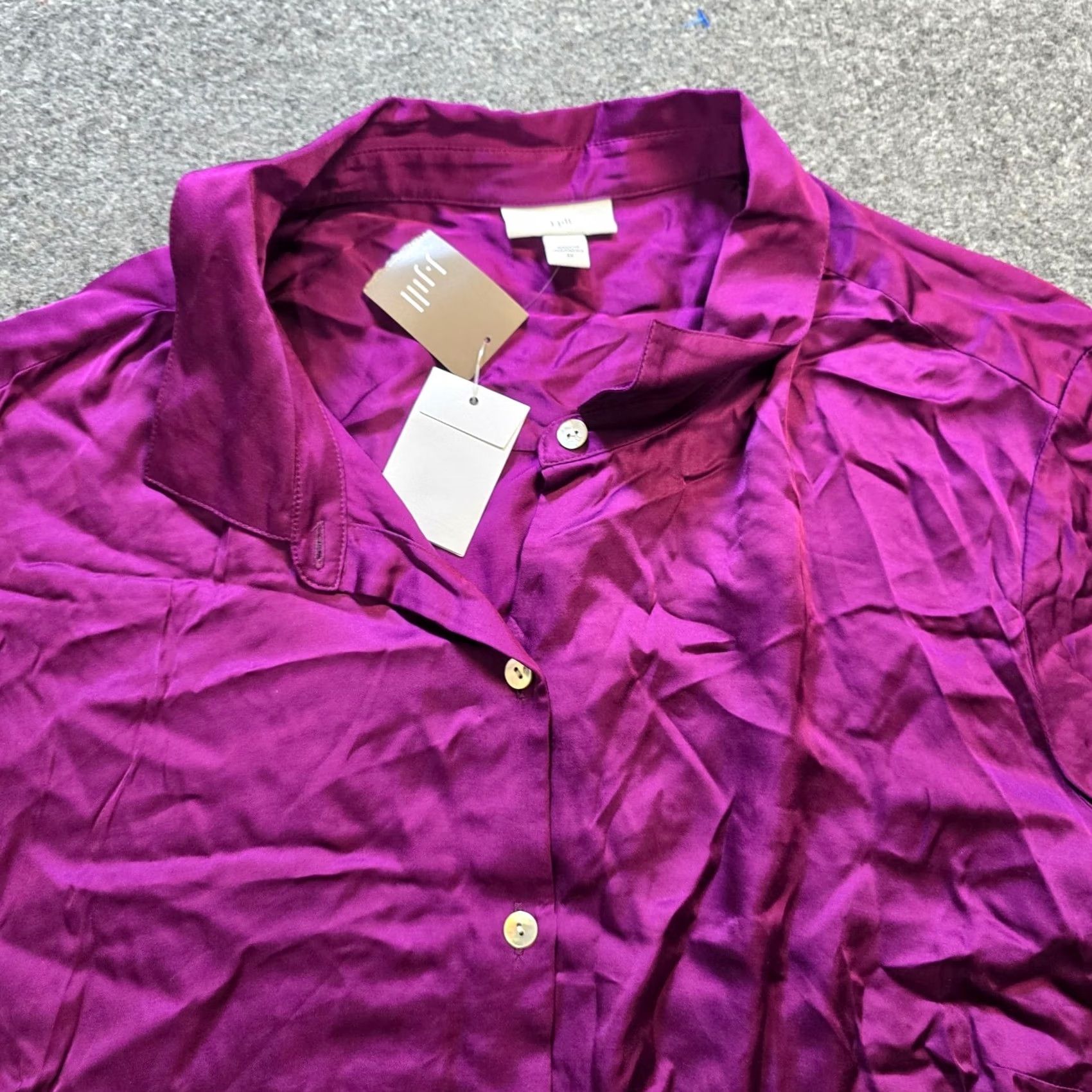 J. Jill J Jill Top Women 2X Purple Satin Button Long Sleeve Blouse Casual Shirt Satin Buttoned Vintage No Womens Shirt Contemporary Casual Sleeve Short-Long? Size XXL / US 16-18 / IT 52-54 - 2 Thumbnail