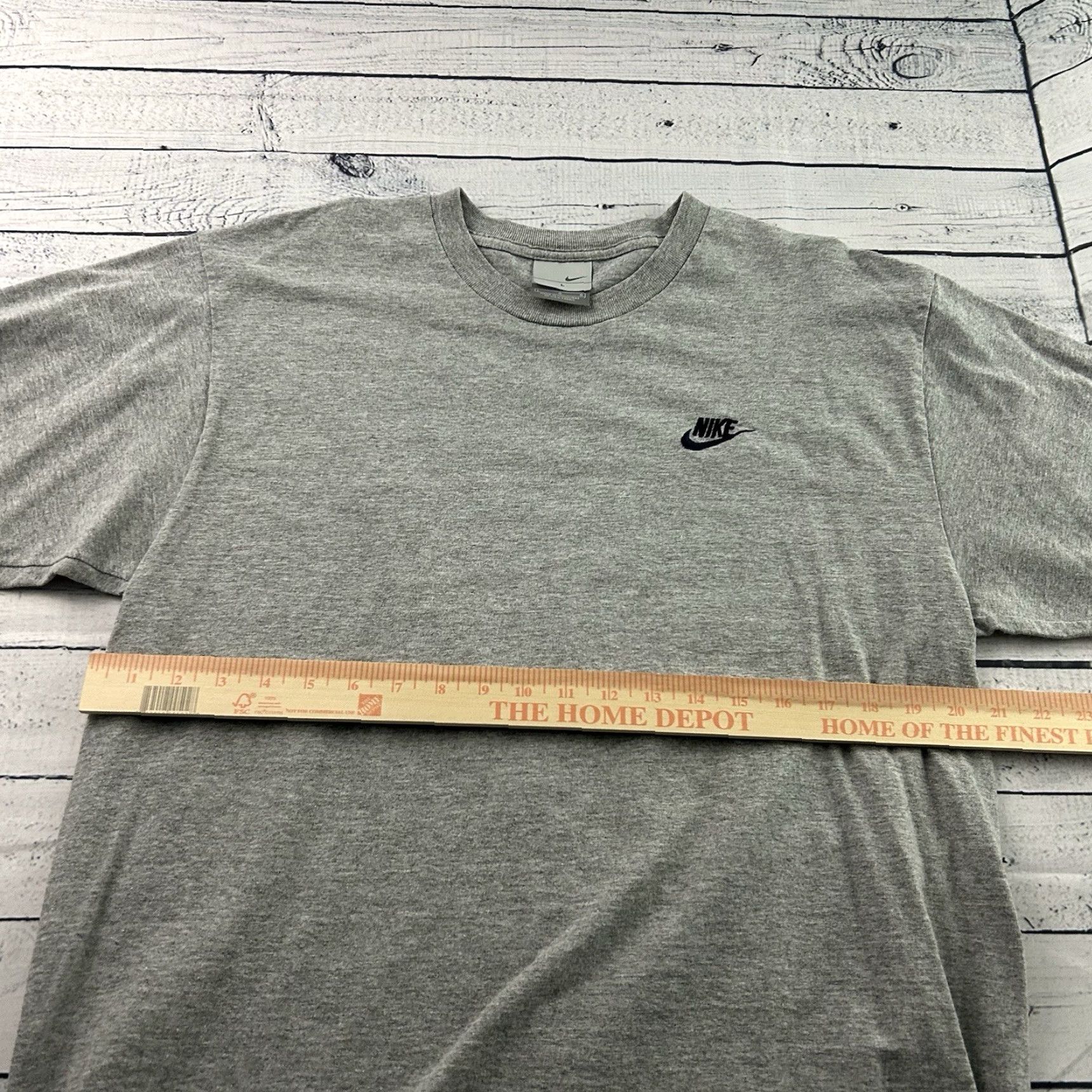Nike VINTAGE Nike Short Sleeve T Shirt Mens L Gray Nike Air Logo 2000s All Seasons Size US L / EU 52-54 / 3 - 3 Thumbnail