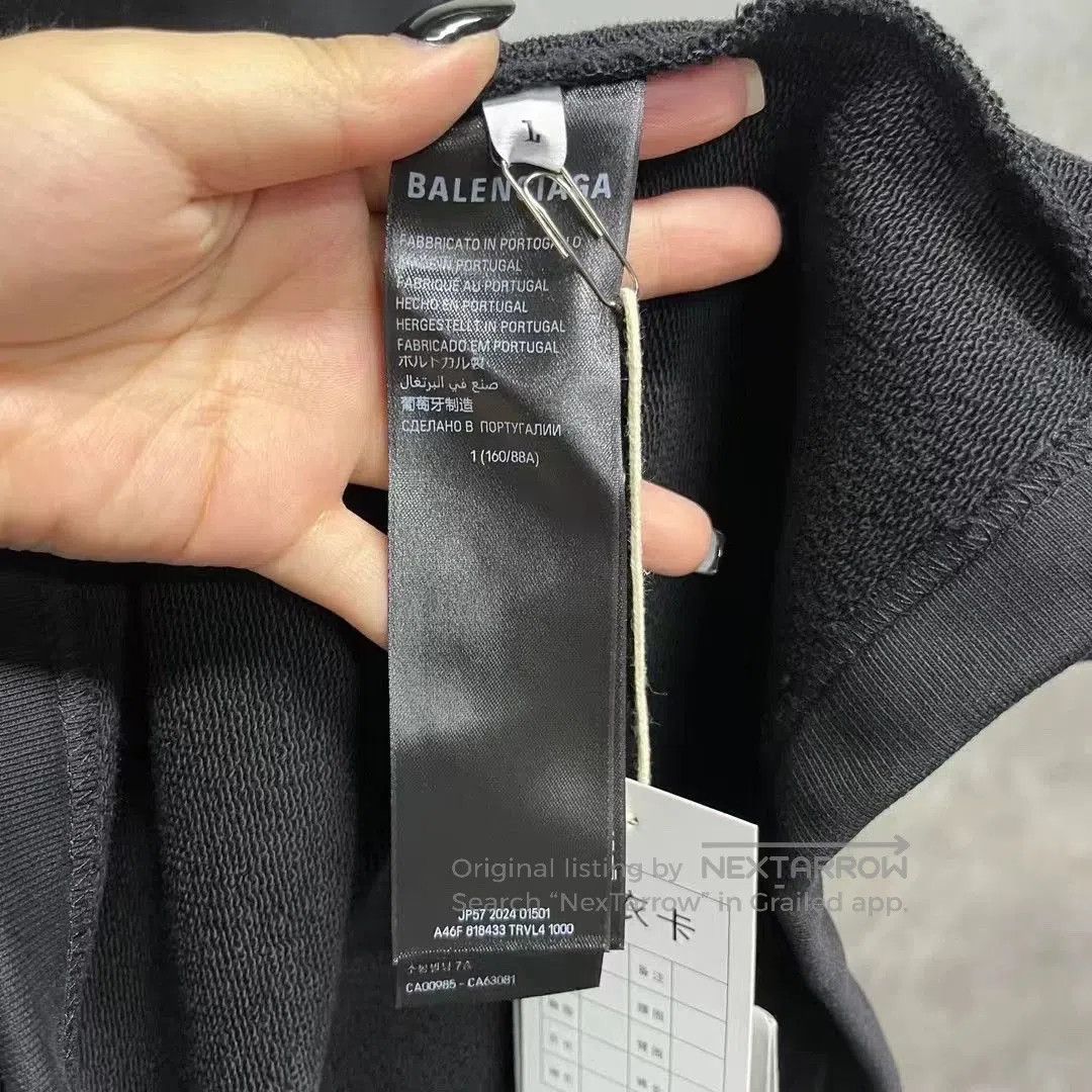 Balenciaga Balenciaga 24 Black Letter Print Cropped Hoodie. Size US M / EU 48-50 / 2 - 5 Thumbnail