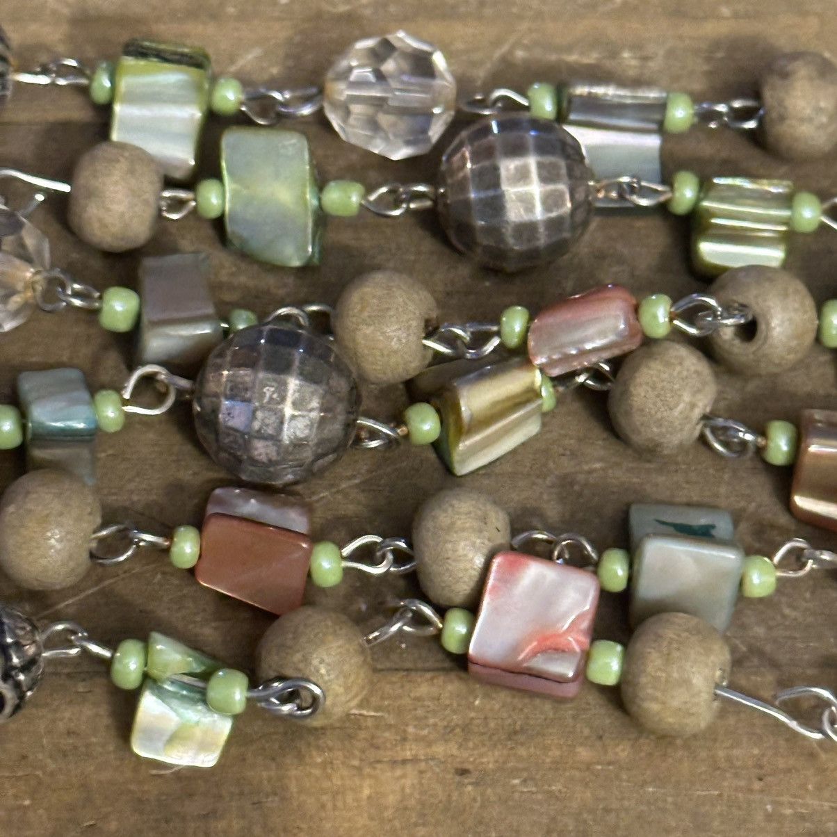 Vintage Vintage long abalone shell and bead necklace Size ONE SIZE - 3 Thumbnail