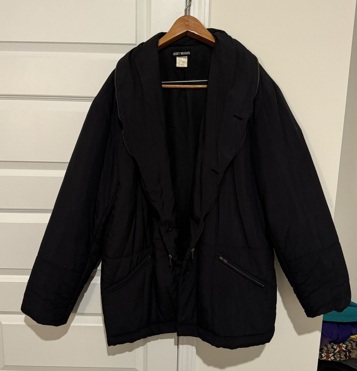 Issey Miyake 90s ISSEY MIYAKE Runway puffer zip button-up Size US L / EU 52-54 / 3 - 6 Thumbnail