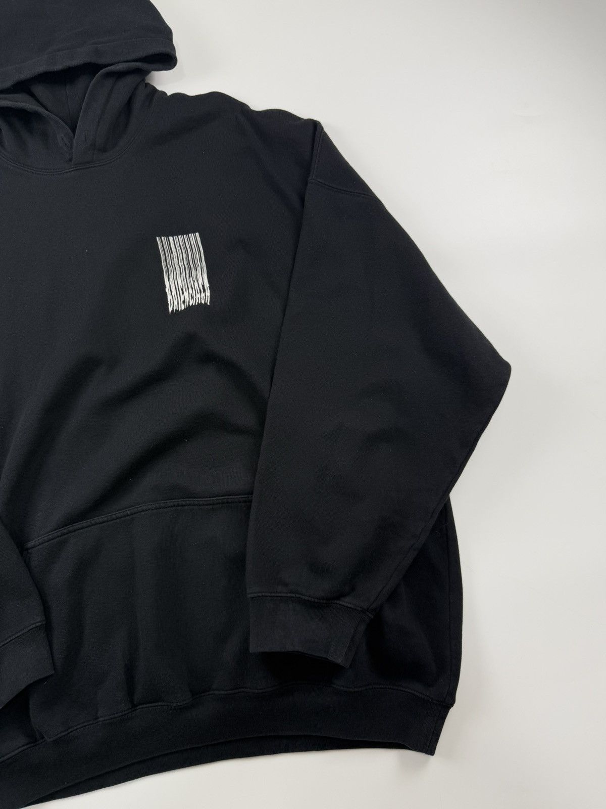 Balenciaga Balenciaga Oversized Barcode Hoodie Size US S / EU 44-46 / 1 - 4 Thumbnail