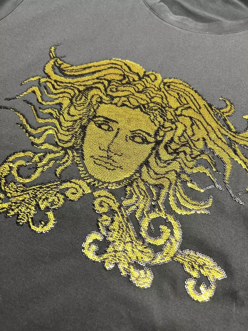 Versace Versace Main line heavy industry embroidered T-shirt Size US XXL / EU 58 / 5 - 3 Thumbnail