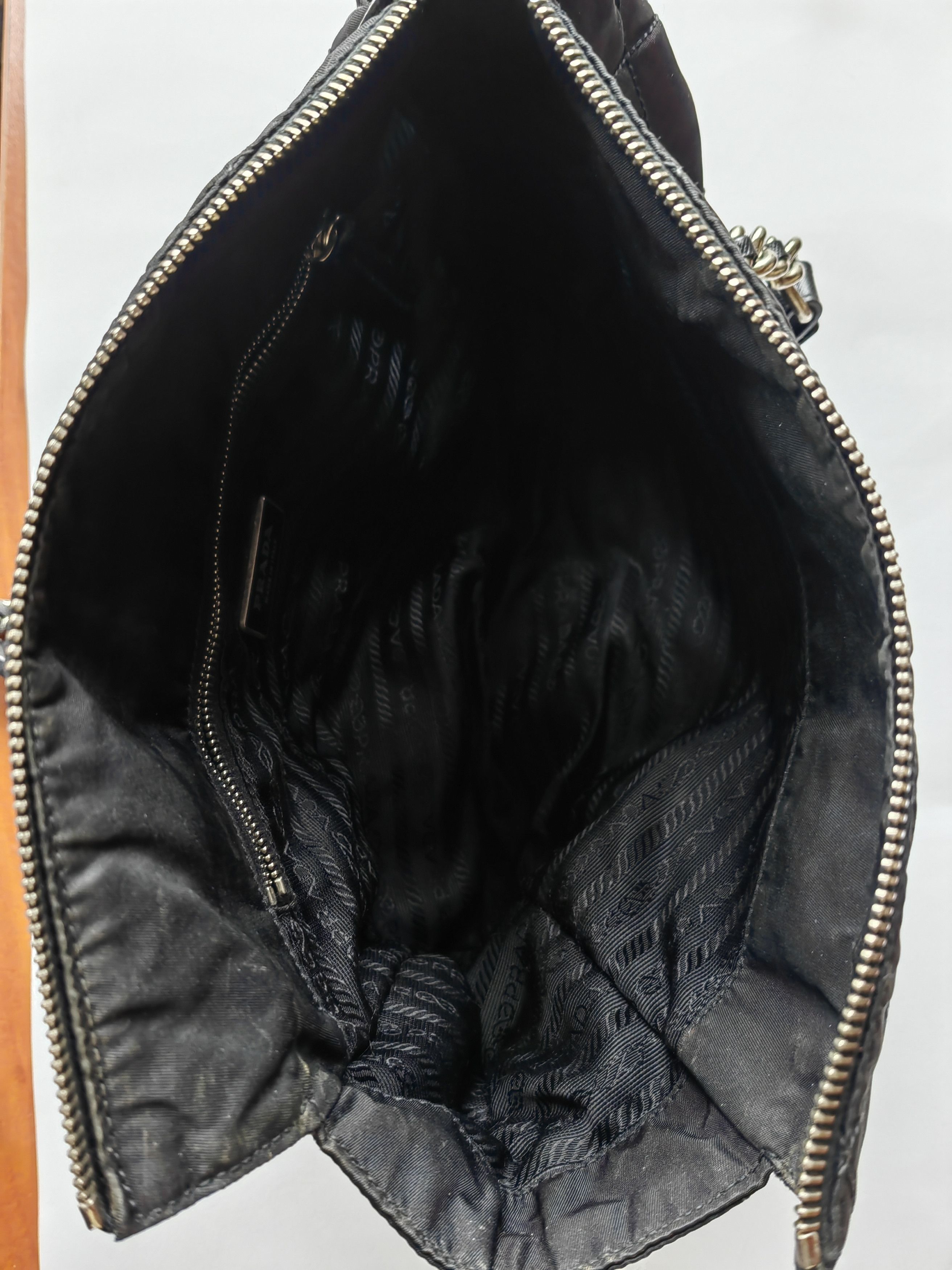 Prada Authentic Prada Shoulder Bag Nylon Chain Side Logo Black Size ONE SIZE - 5 Thumbnail