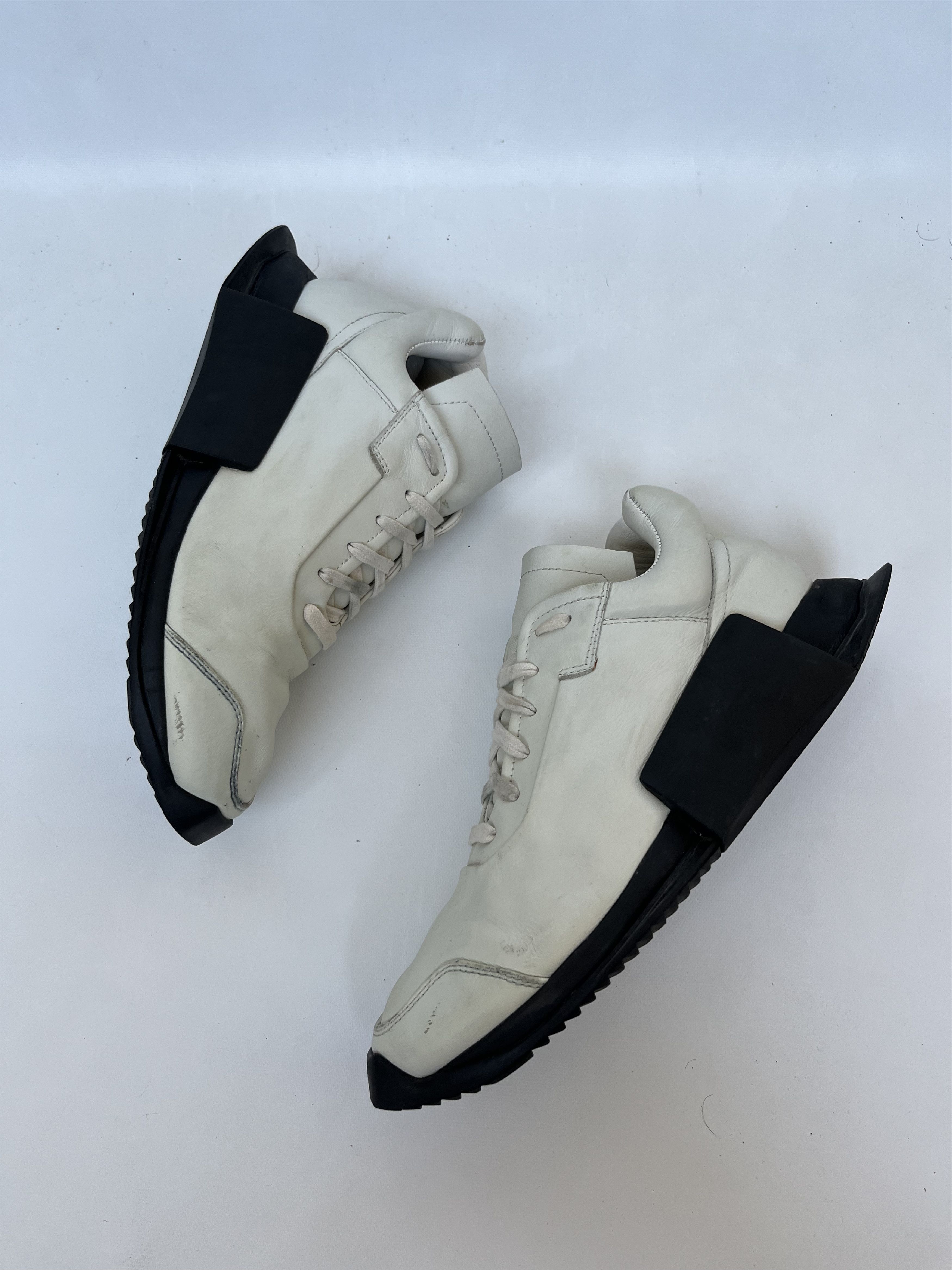 Adidas × Rick Owens Adidas x Rick Owens Level Runner Low Size US 10 / EU 43 - 2 Thumbnail