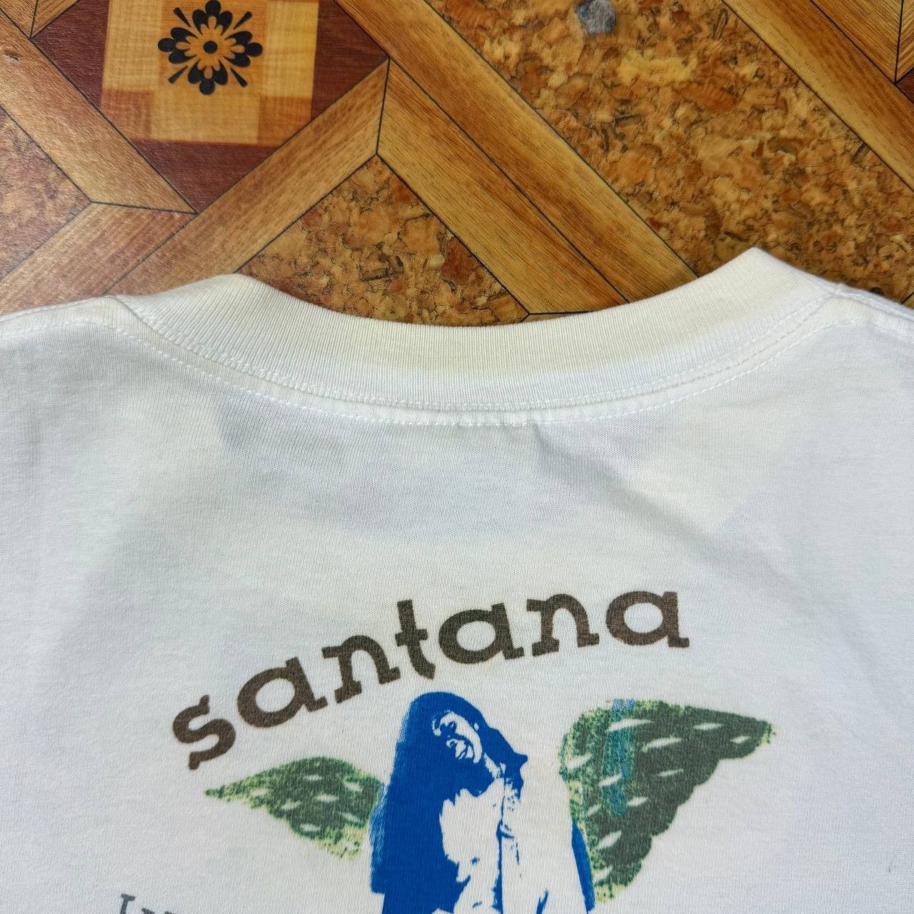 Band Tees 90s Vintage 1994 Carlos Santana Heaven Smiles AOP T-Shirt Size US XL / EU 56 / 4 - 17 Thumbnail