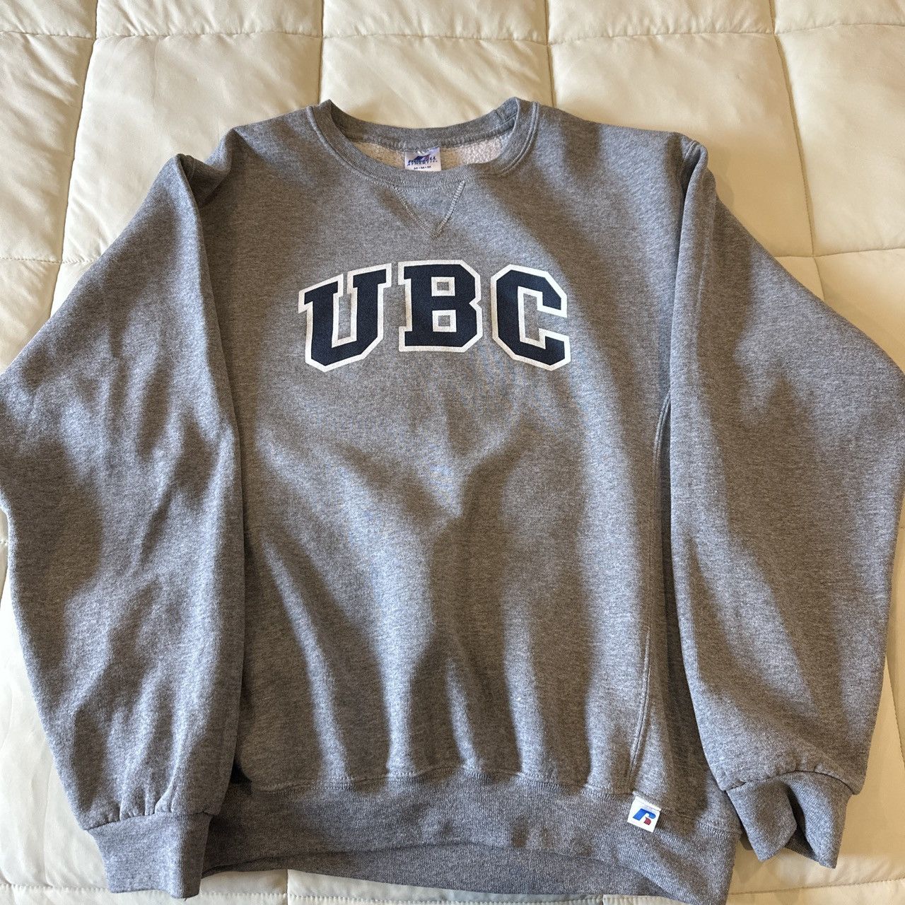Russell Athletic Vintage Russell UBC crewneck Size US M / EU 48-50 / 2 - 1 Thumbnail