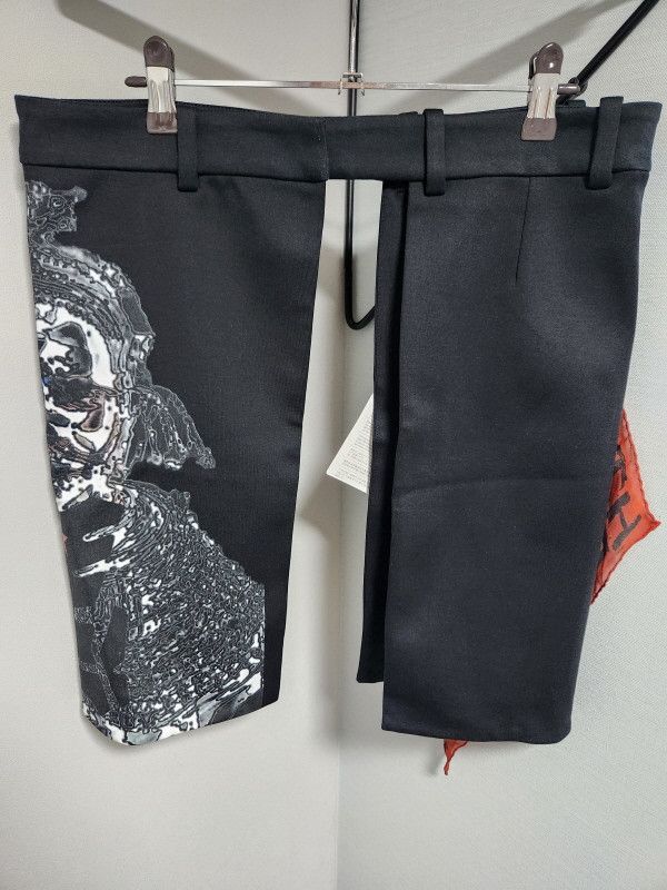 Givenchy givenchy Assassins print attachment skirt belt Size ONE SIZE - 6 Thumbnail