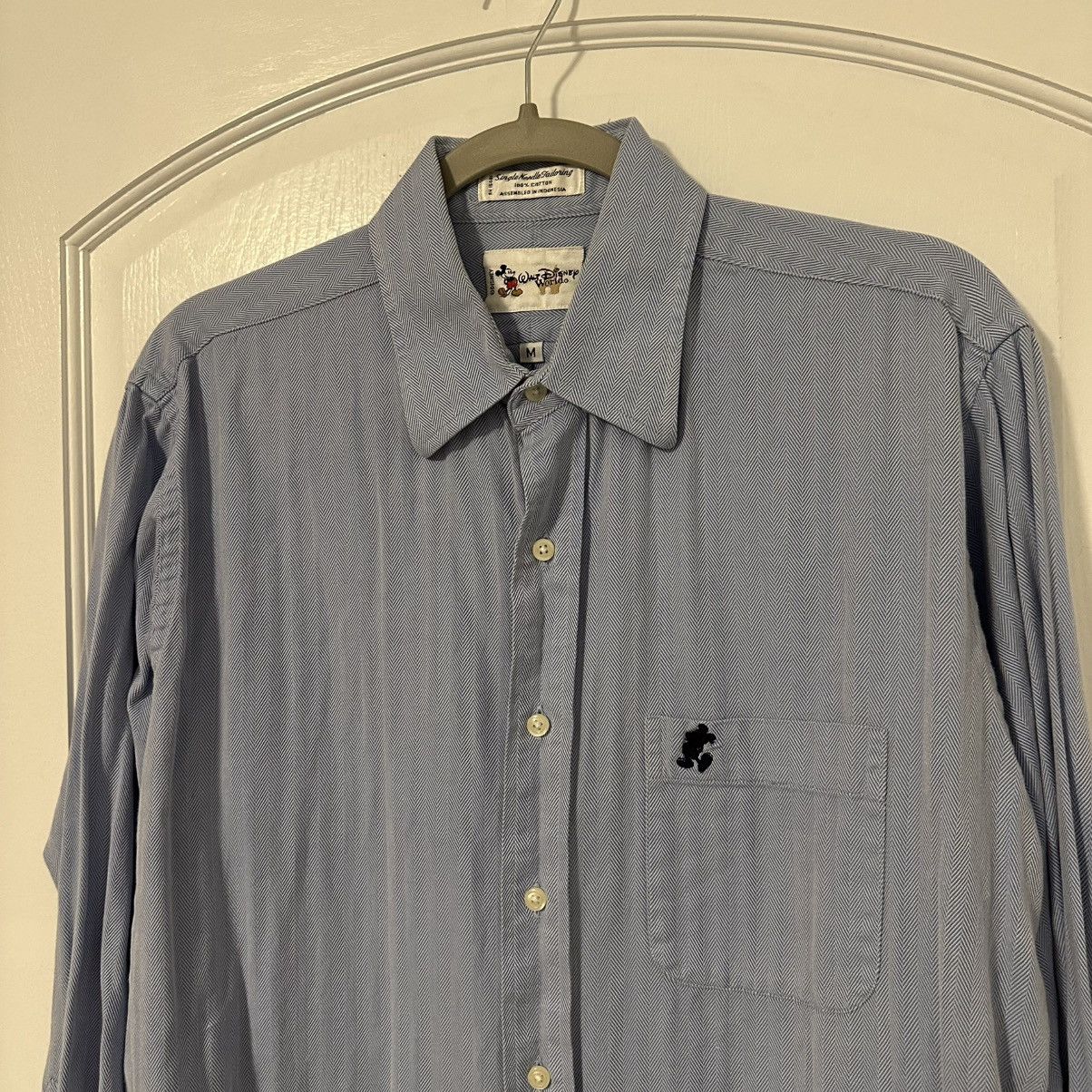 Disney Vintage 90s Disney Mickey Mouse Icon Buttondown Shirt Size US M / EU 48-50 / 2 - 2 Thumbnail
