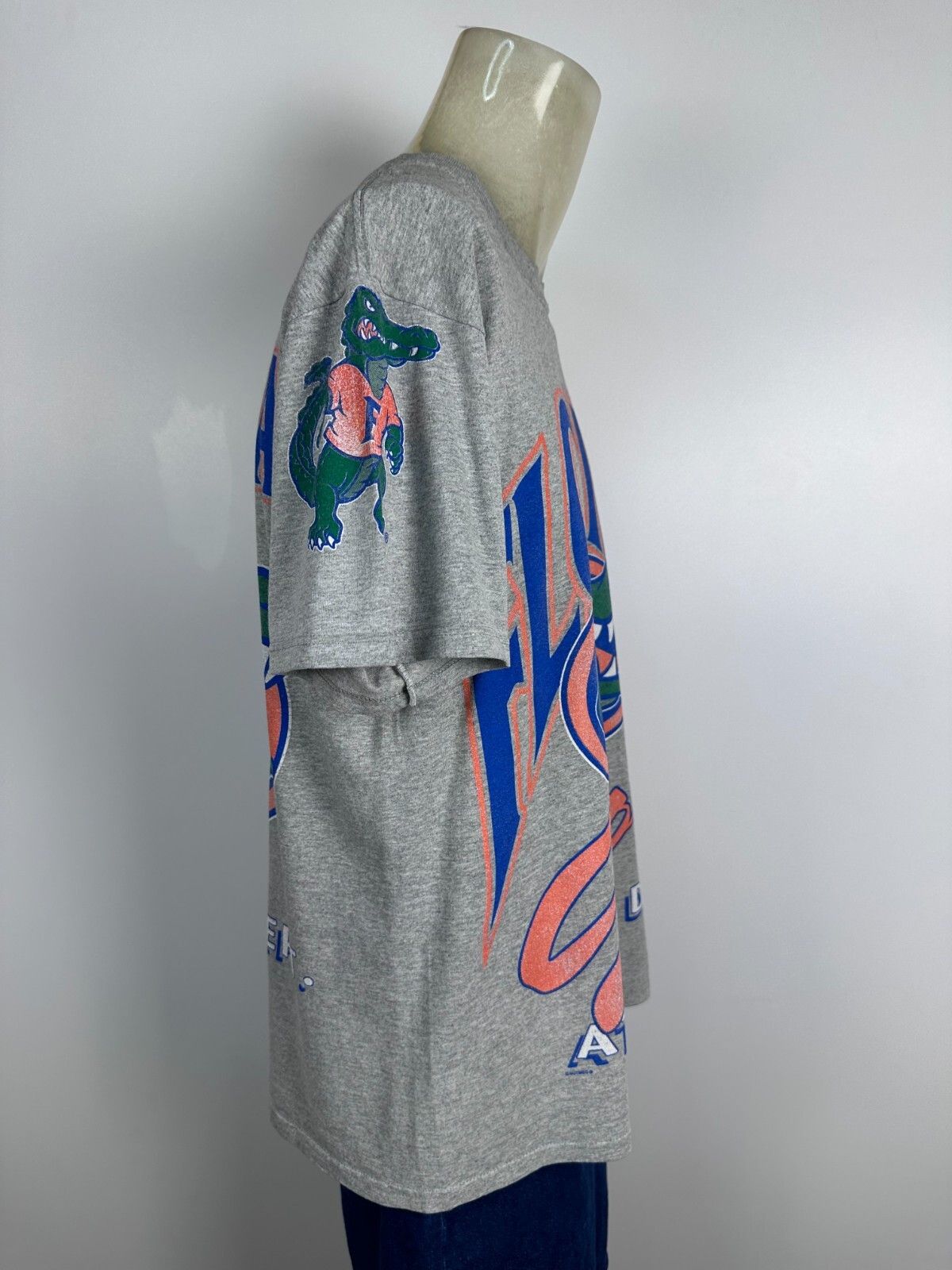 NFL Lee University of Florida Gators Vintage 90s Graphic T-Shirt Size US L / EU 52-54 / 3 - 9 Thumbnail
