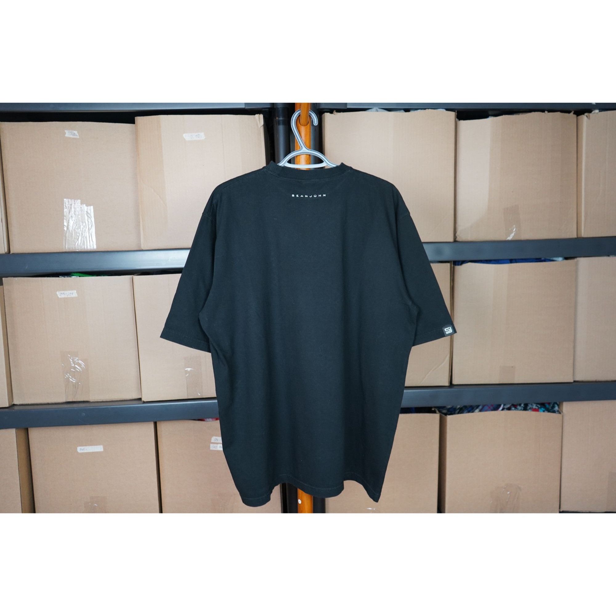 Sean John × Vintage Y2K Sean John Black/Silver Graphic XL #390 Size US XL / EU 56 / 4 - 2 Thumbnail
