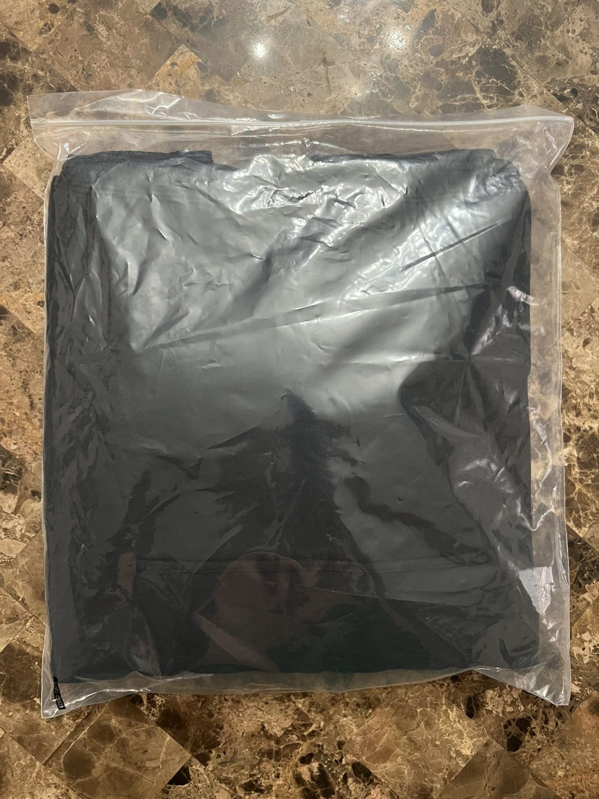 Revenge FUCK VETEMENTS CROPPED HOODIE BLACK Size US M / EU 48-50 / 2 - 5 Thumbnail