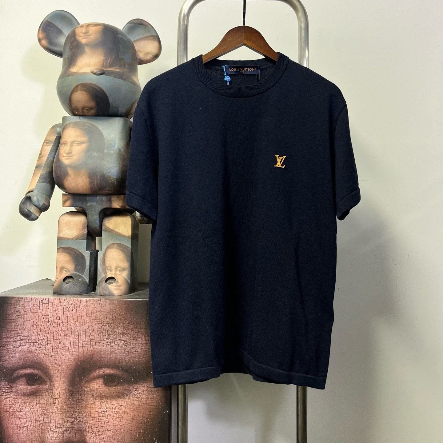 Louis Vuitton Louis Vuitton Retro T-Shirt s Men Size US S / EU 44-46 / 1 - 1 Thumbnail